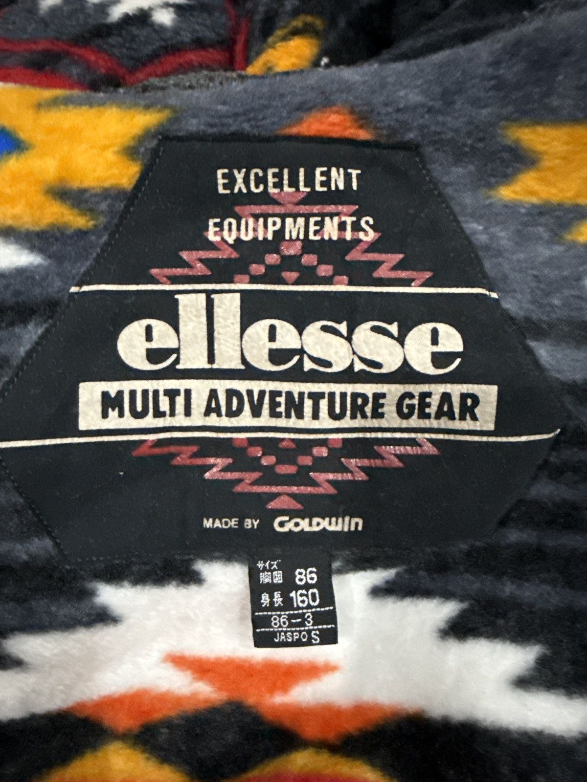Ellesse × Goldwin ELLESSE NAVAJO AZTEC DESIGN PULL OVER TURTLE NECK DESIGN Size US M / EU 48-50 / 2 - 6 Thumbnail