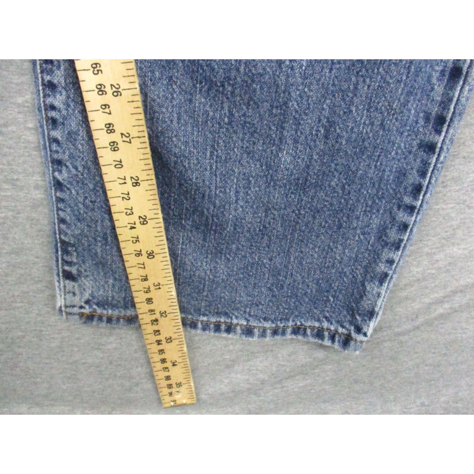 Levi's VINTAGE Levi's SIGNATURE Men 36x32 Denim Jeans Blue Straight 5-Pocket USA Western Cowboy Modern Classic Distressed No Size US 36 / EU 52 - 5 Thumbnail