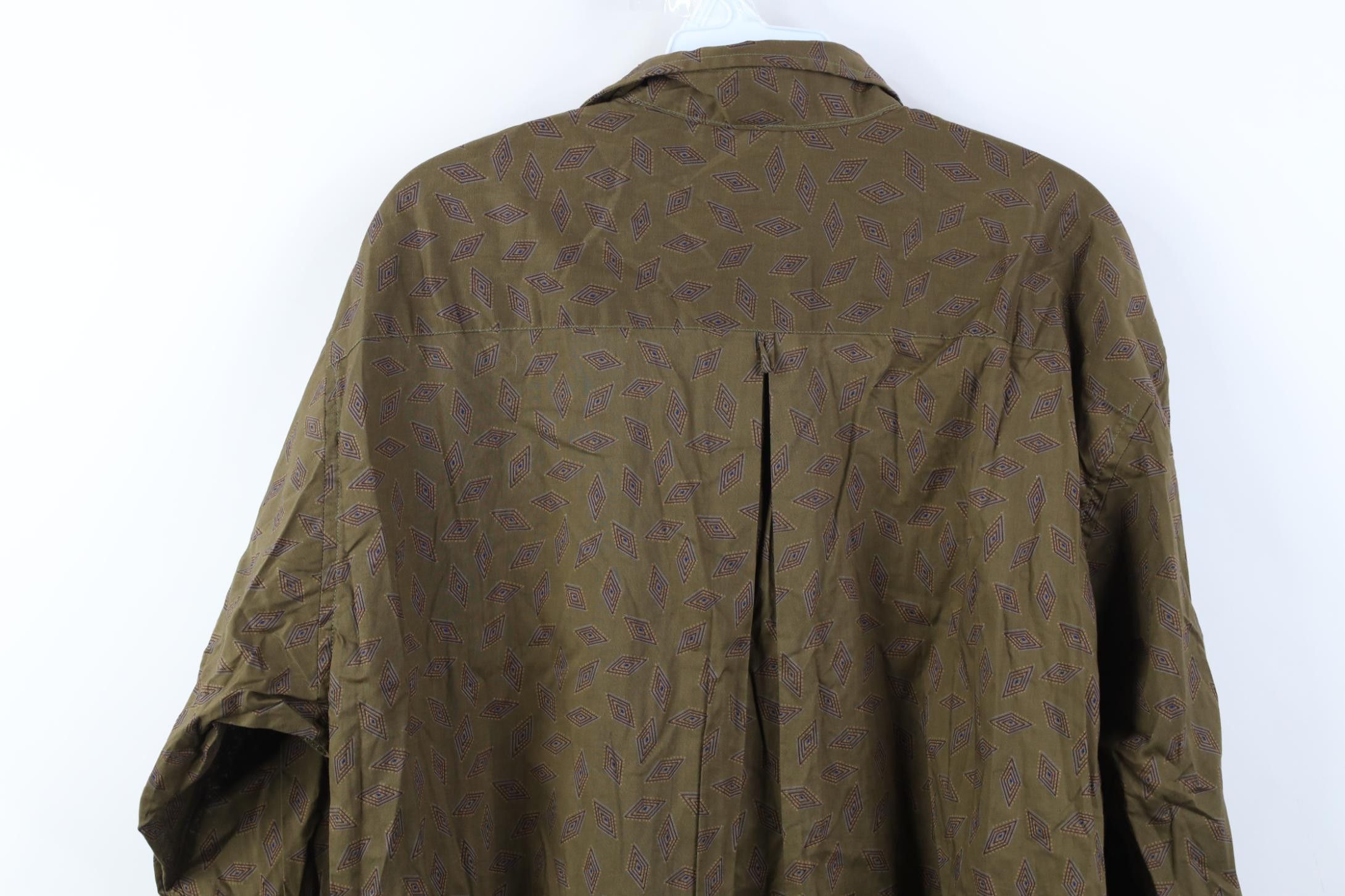 Vintage Vintage 90s Streetwear Geometric Collared Button Shirt USA Size US L / EU 52-54 / 3 - 11 Thumbnail