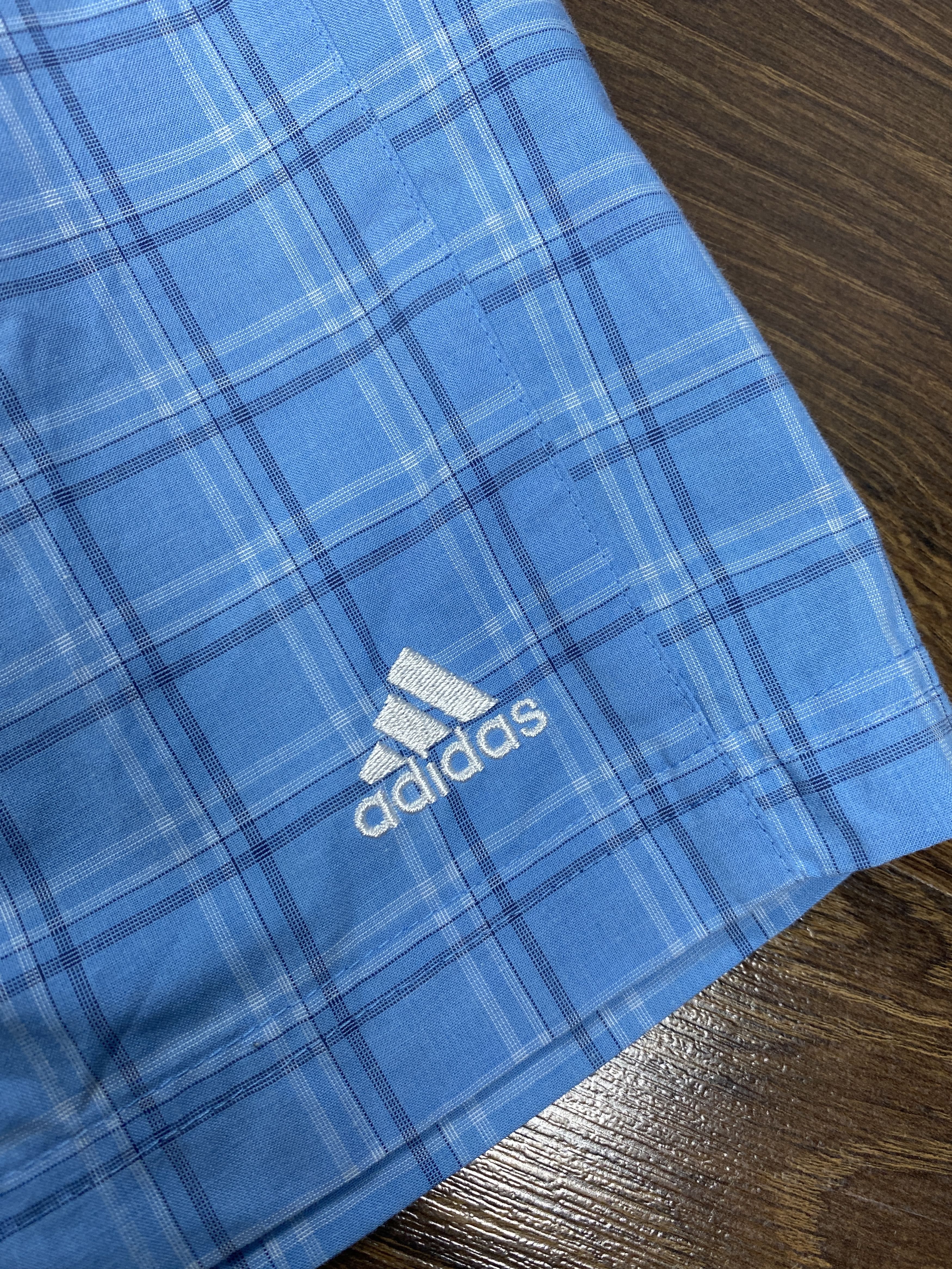 Adidas Adidas Vintage Mens Shorts Y2K Size US 32 / EU 48 - 3 Thumbnail