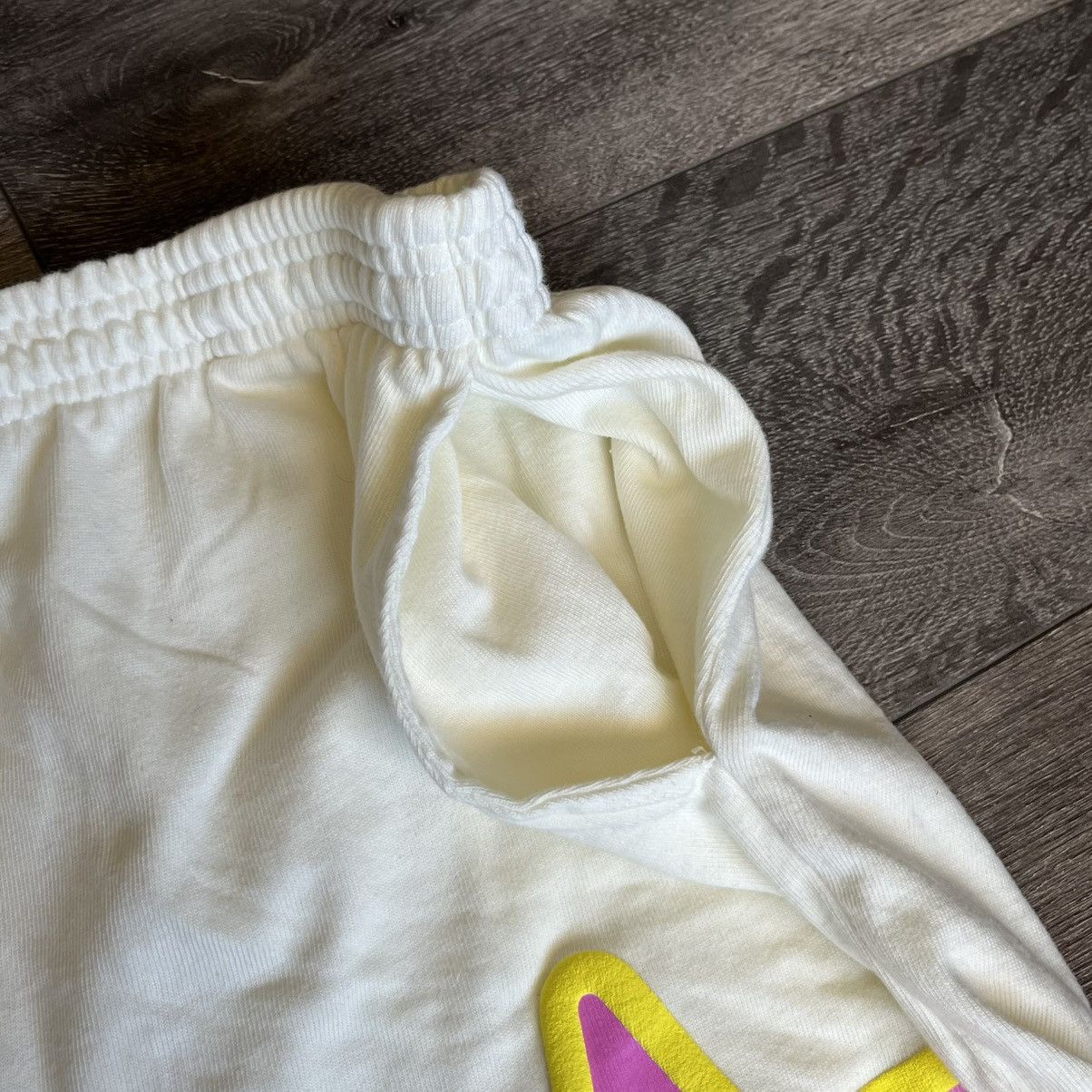 Asspizza Asspizza 2023 Puff Print Star Logo Shorts White Pink Size L Size US 34 / EU 50 - 4 Thumbnail