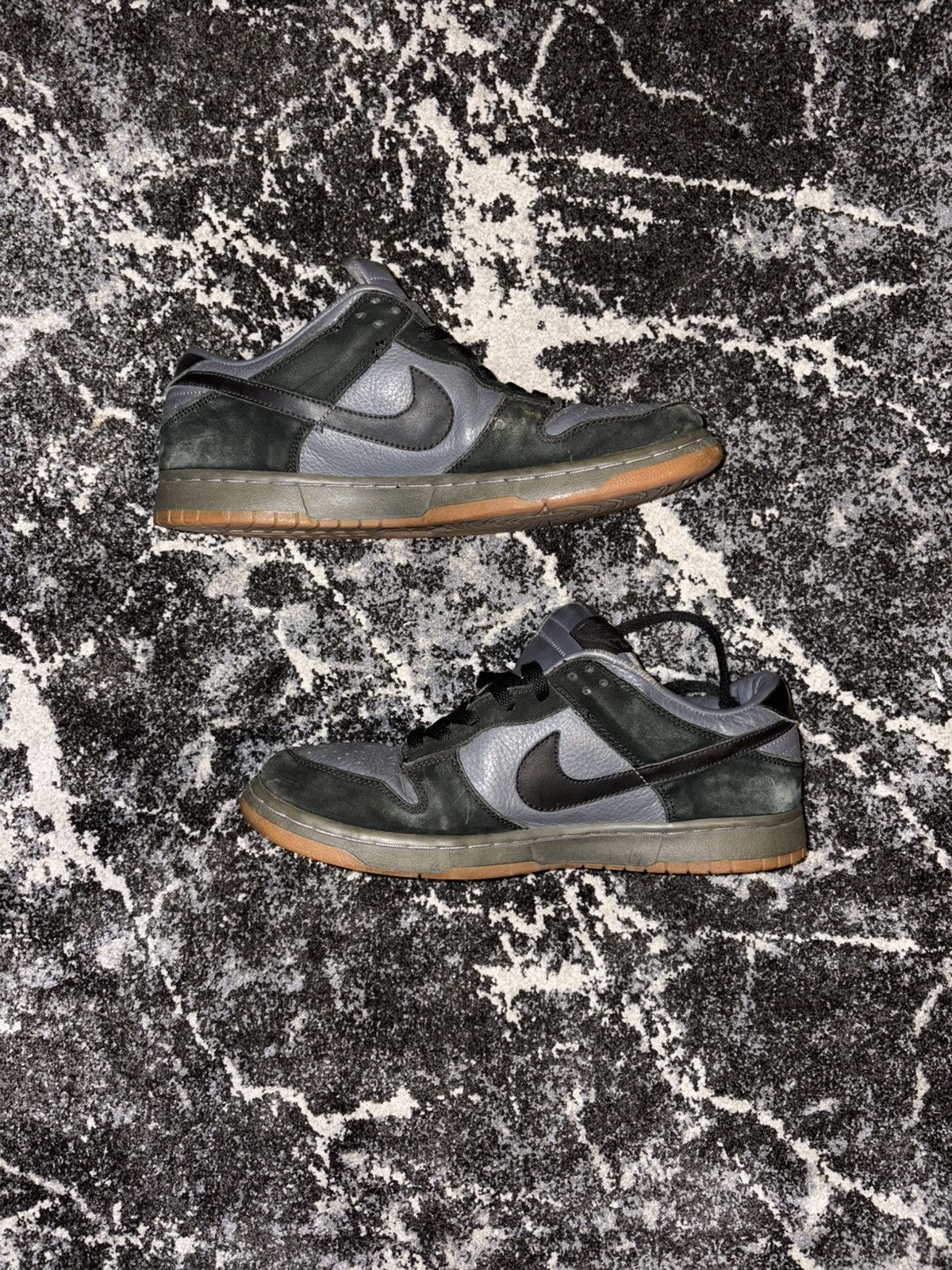 Nike × Nike SB × Vintage Vintage 2003 Nike Dunk Low Pro Black Graphite Gum Shoes Size US 12 / EU 45 - 3 Thumbnail