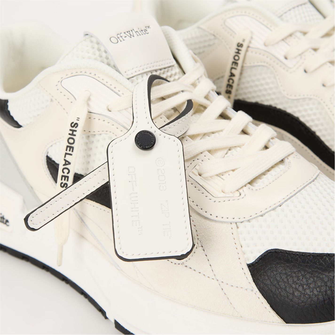 Off-White o1g2r1mq0226 Panelled Chunky Low-Top Trainers in Multicolor Size US 5.5 / EU 38 - 3 Thumbnail