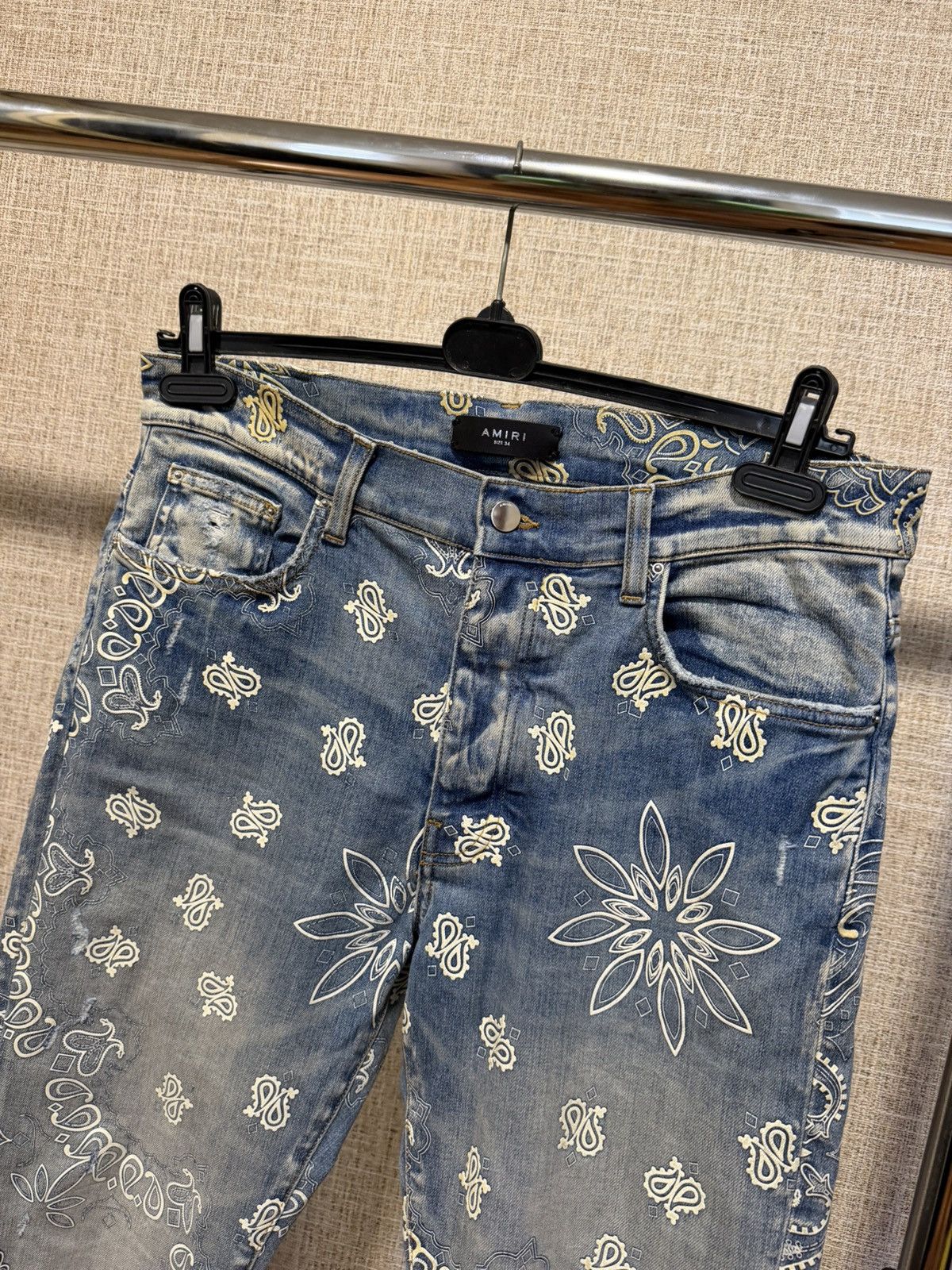 Amiri AMIRI FLOCKED PAISLEY BANDANA JEANS Size US 34 / EU 50 - 5 Thumbnail