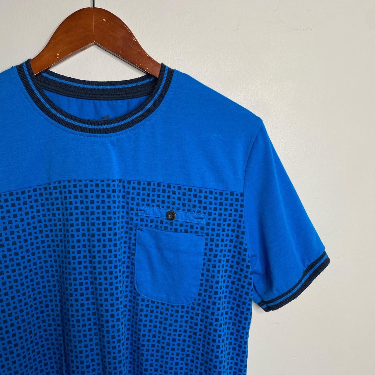 Vintage Vintage size small blue tee by Vigo Size US S / EU 44-46 / 1 - 2 Thumbnail