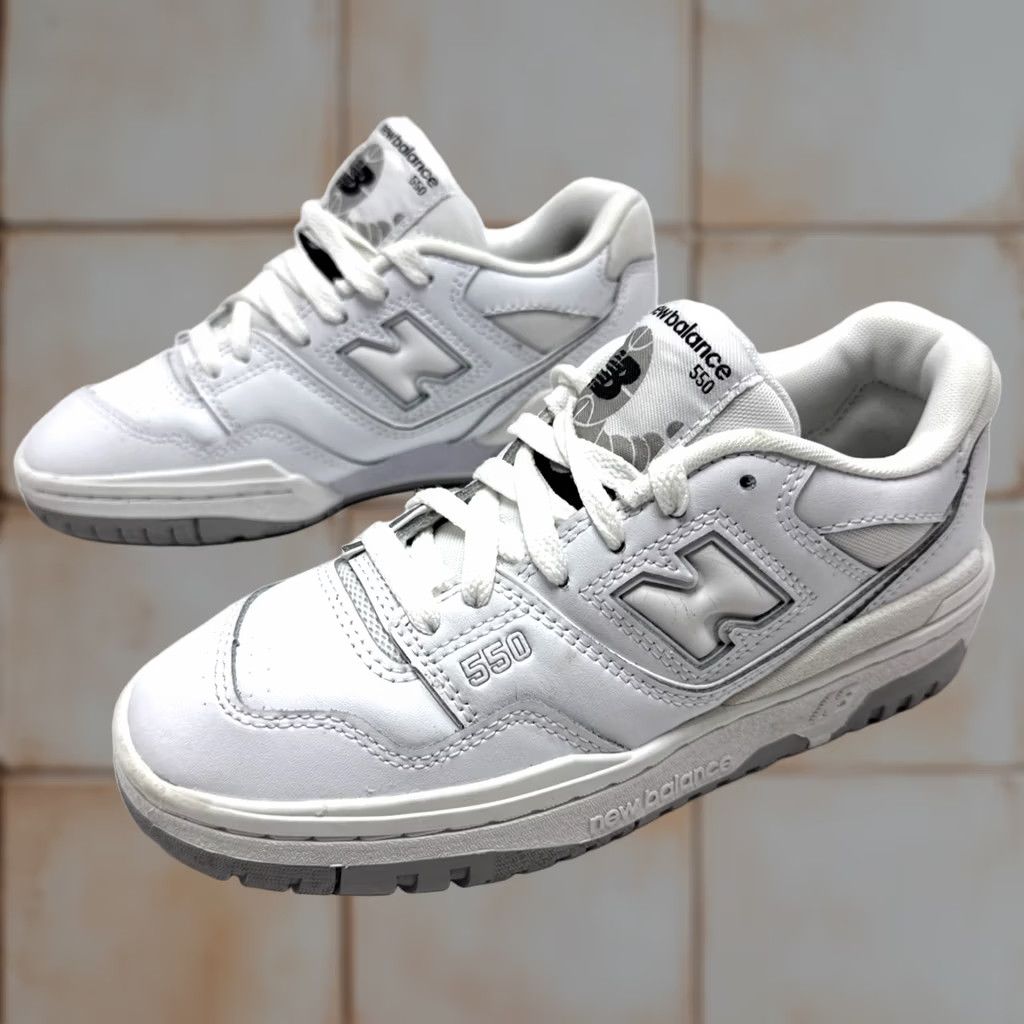 New Balance New Balance 550 Sneakers White Kid’s 4 Womens Size 6 Shoes Womens White 6 Size US 6 / IT 36 - 1 Thumbnail