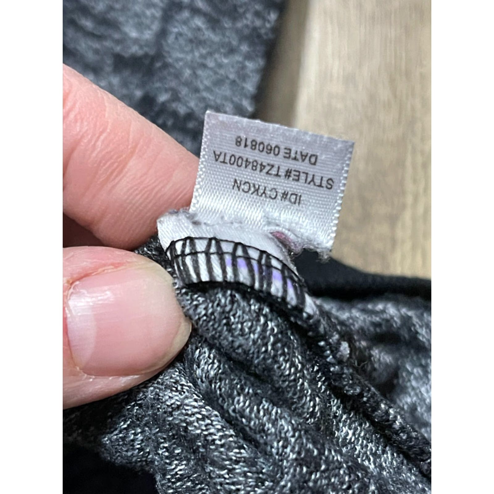 Vintage Secret Treasure Shirt Women's Small Gray Long Sleeve T-Shirt Mens? Wait. Size S / US 4 / IT 40 - 7 Thumbnail