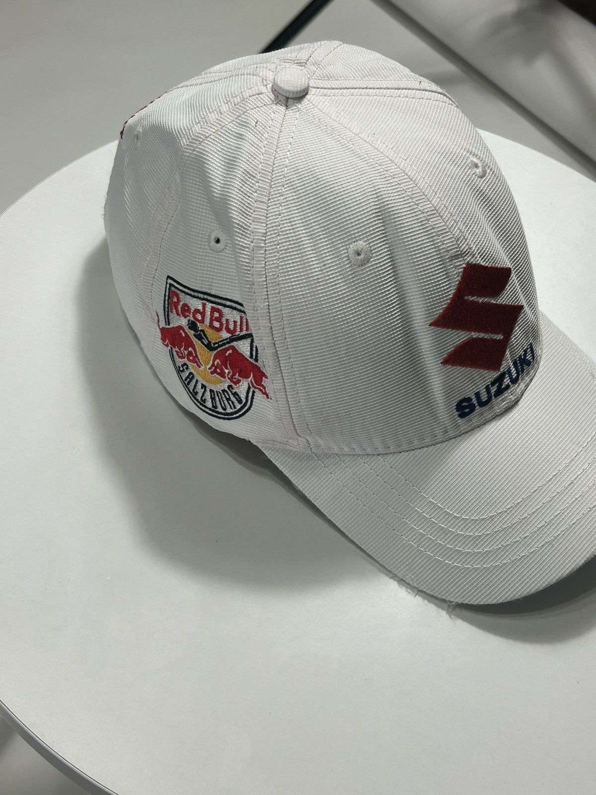Red Bull × Vintage Vintage Red Bull Suzuki Cap Salzburg Os Size ONE SIZE - 5 Thumbnail