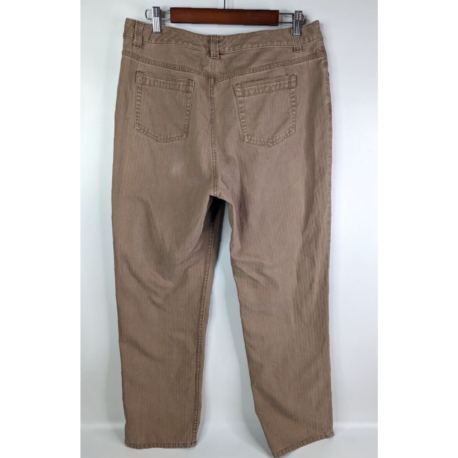 Liz Claiborne **Liz Claiborne Women's Brown Knit Stretch Pants** User: **Liz Claiborne Women's Brown Knit Stretch Pants Size 12** Size 34" / US 12 / IT 48 - 4 Thumbnail