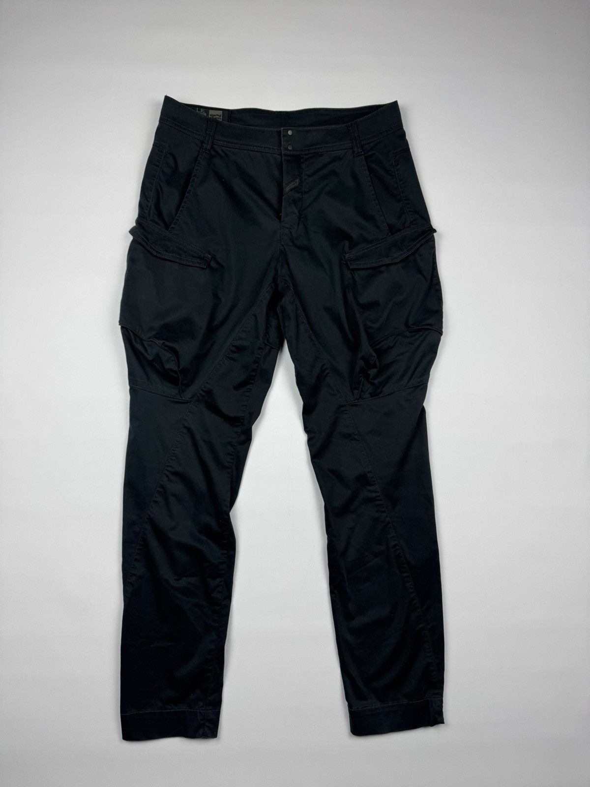 Marithe + Francois Girbaud Marithe Francois Girbaud Cargo Slim Pants Size US 30 / EU 46 - 1 Thumbnail