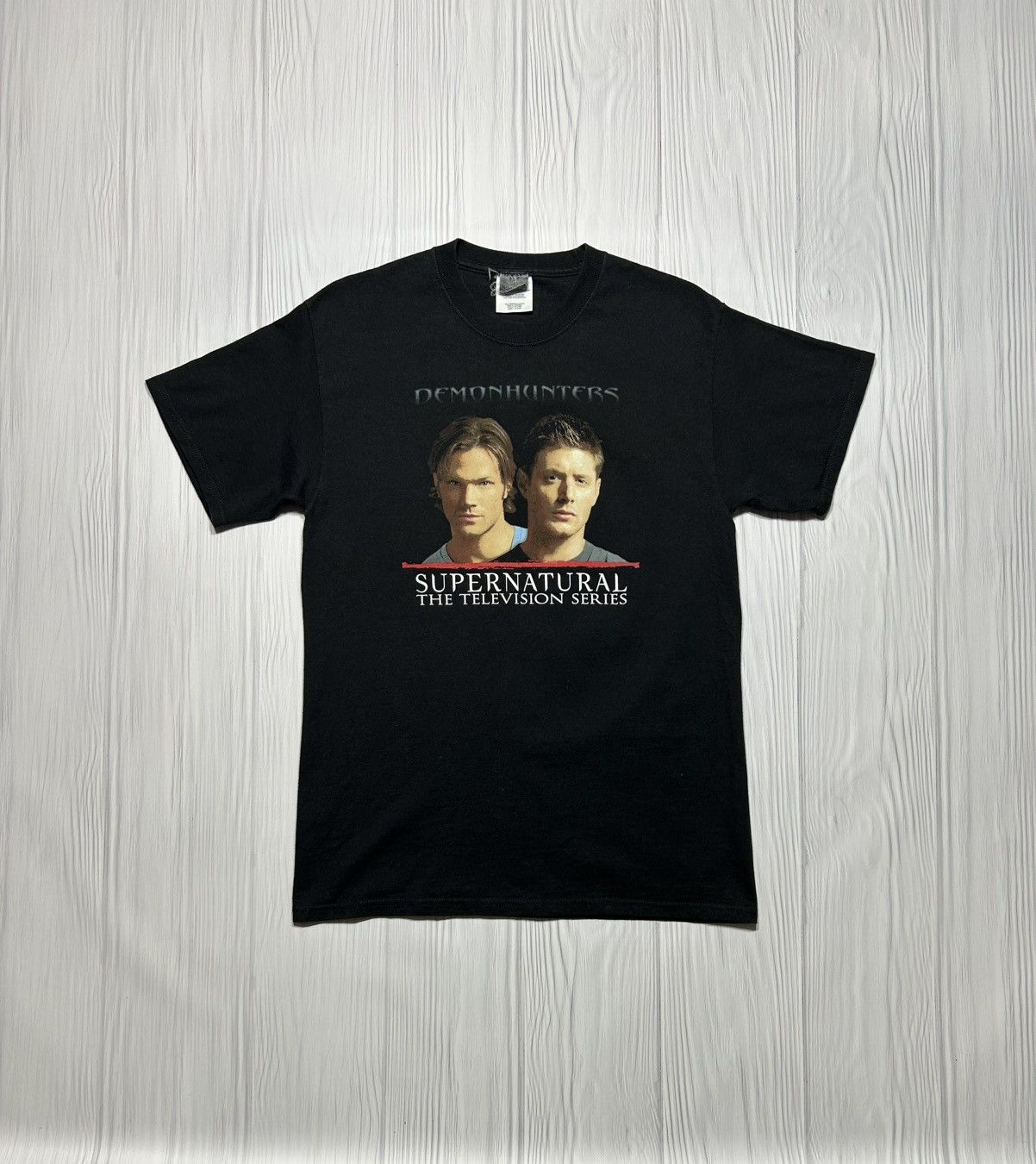 Vintage Vintage Supernatural Demonhunters Dean and Sam Promo T-Shirt Size US M / EU 48-50 / 2 - 1 Thumbnail