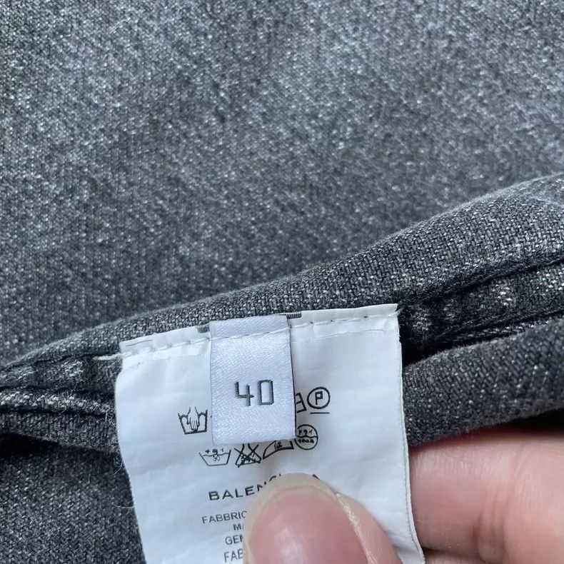 Balenciaga Balenciaga Grey logo print water-washed distressed denim j Size US XXS / EU 40 - 7 Thumbnail