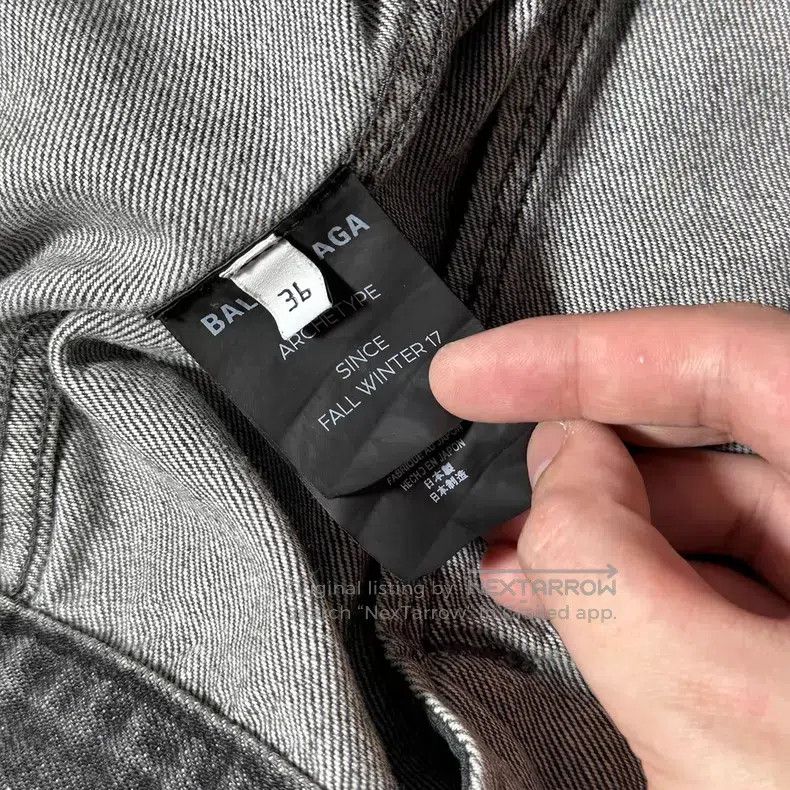 Balenciaga Balenciaga Denim Embossed Logo Letter Jacket Size XS / US 0-2 / IT 36-38 - 8 Thumbnail