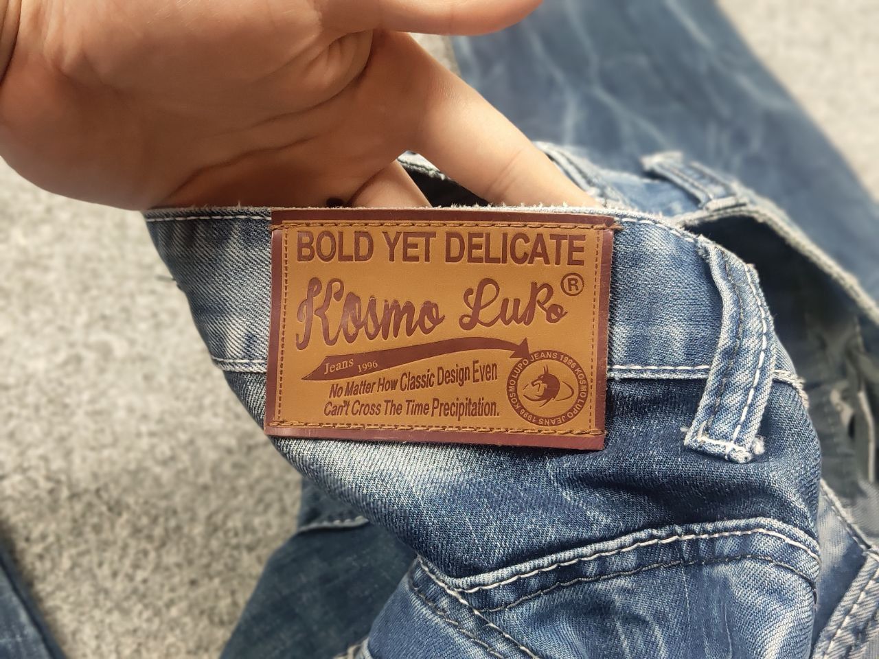 Le Grande Bleu (L.G.B.) Vintage Y2k Kosmo Japan if six was nine Embroidered Jeans Size US 32 / EU 48 - 16 Thumbnail