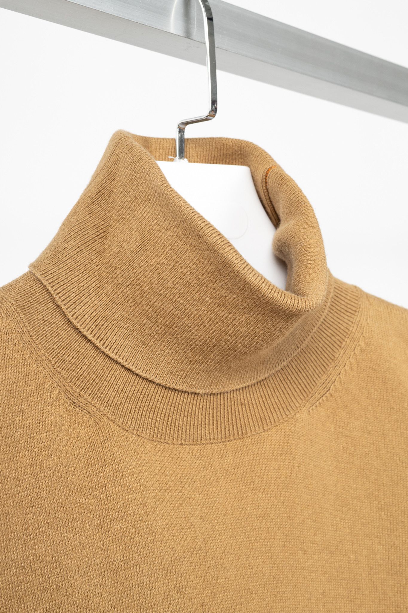 MM6 MM6 Maison Margiela Tan Cotton Piped Turtleneck Size M / US 6-8 / IT 42-44 - 4 Thumbnail