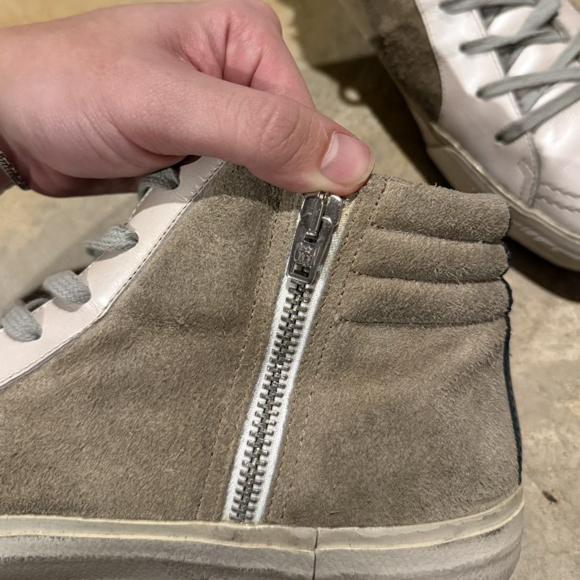 Golden Goose Golden Goose Slide Distressed Suede Sneakers US 8 Size US 8 / EU 41 - 12 Thumbnail