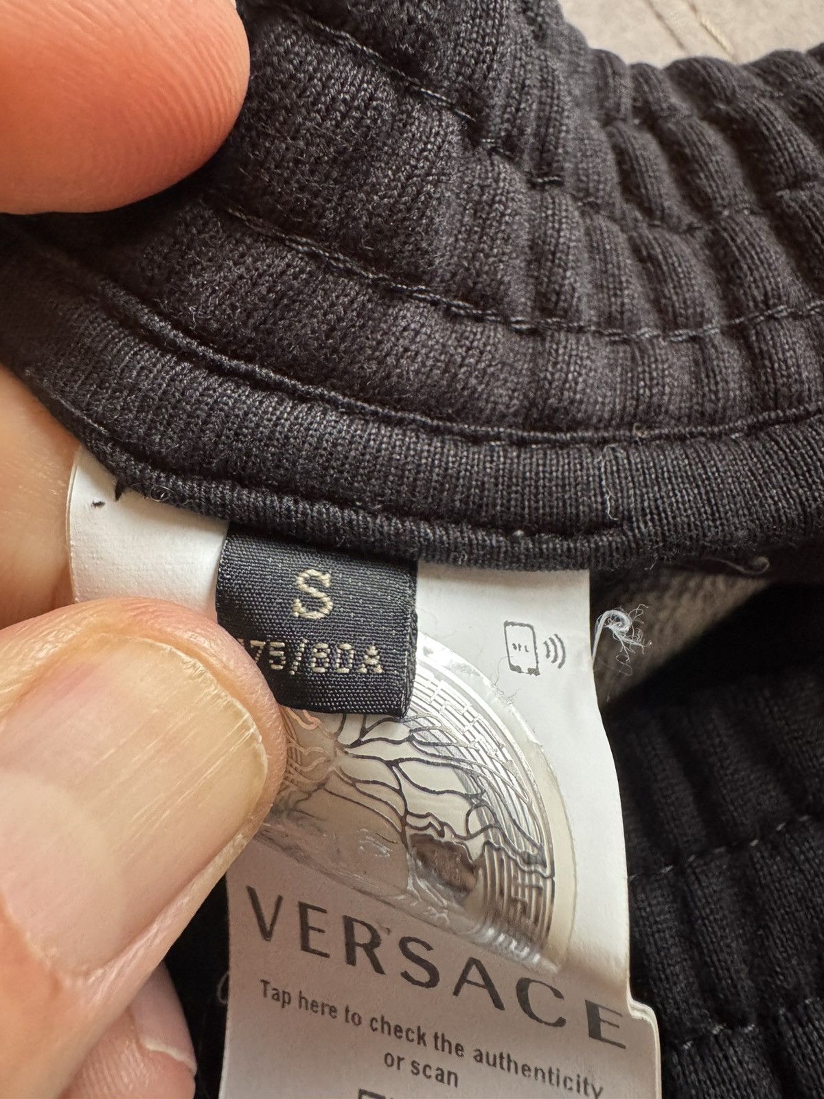 Versace VERSACE shorts STUDY REAL TAPE MEASUREMENTS IN PHOTOS sz S Size US 30 / EU 46 - 12 Thumbnail