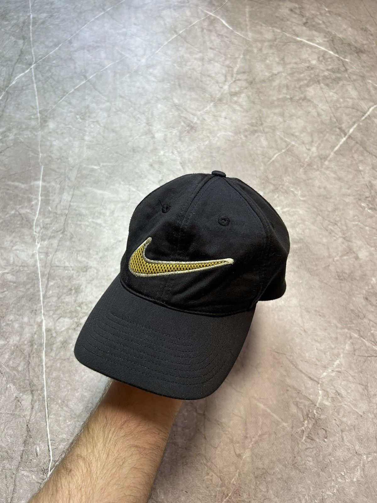 Nike Vintage Cap Swoosh