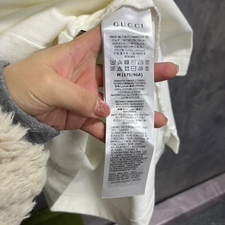 Gucci Gucci The latest ivory white letter print straight short-sl Size US M / EU 48-50 / 2 - 6 Thumbnail
