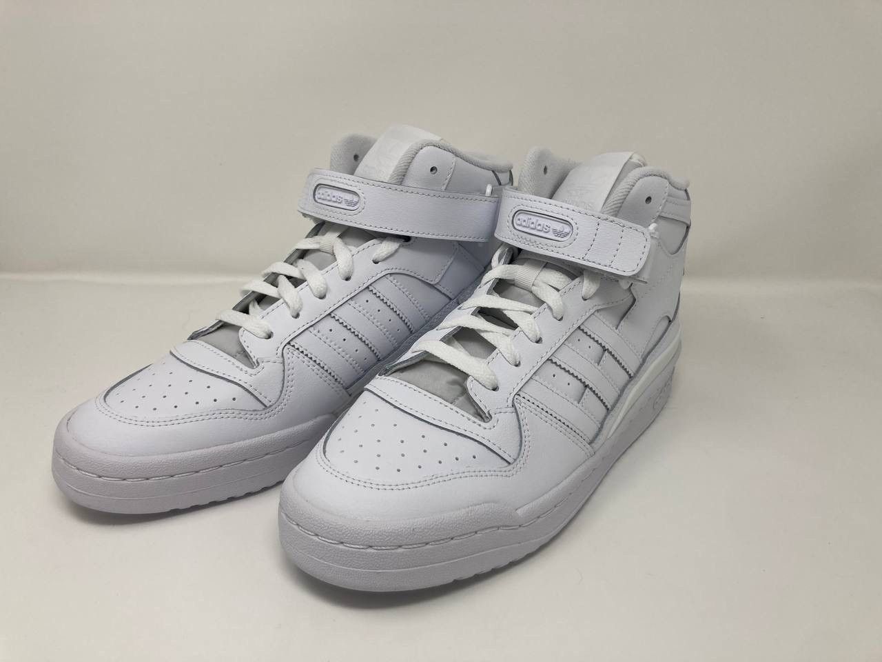 Adidas Adidas Forum Mid Size US 8.5 / EU 41-42 - 3 Thumbnail