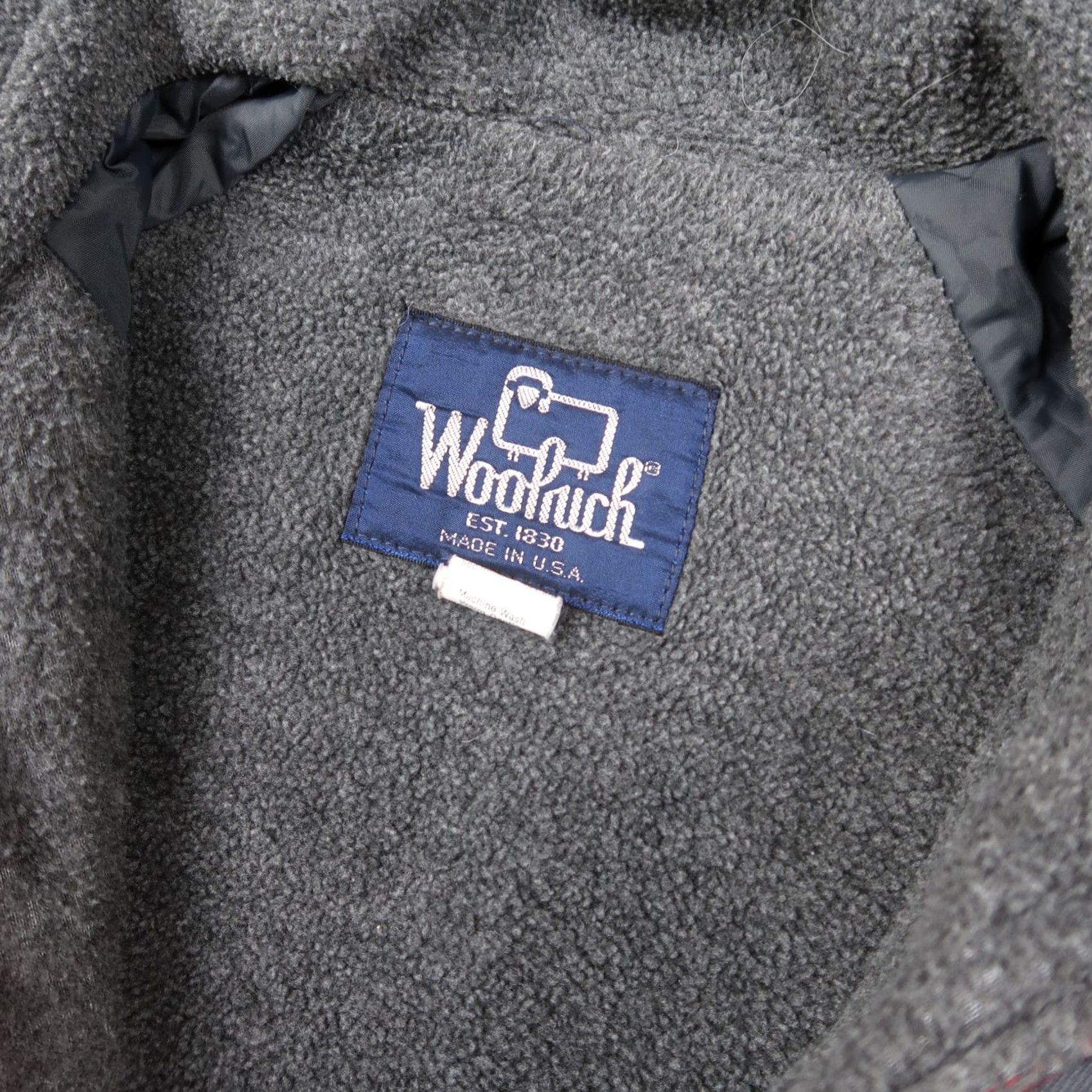Vintage VINTAGE Woolrich Jacket Windbreaker Mens L Red Woolrich Windbreaker 90s USA Insulated Lined Zip Full Zip Pockets Logo Size US L / EU 52-54 / 3 - 7 Thumbnail