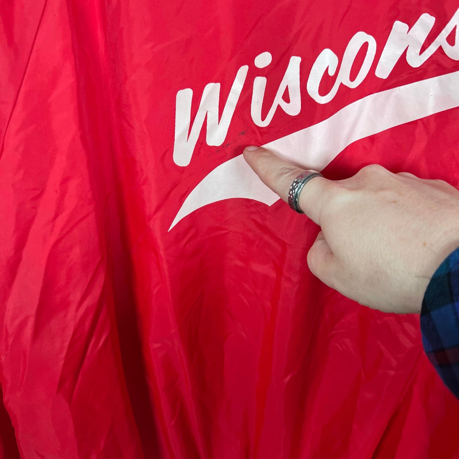 Champion Vintage Champion University of Wisconsin Badgers SatinJacket Size US XXL / EU 58 / 5 - 6 Thumbnail
