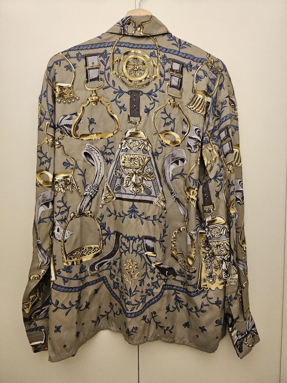 Hermes SS24 Runway Printed Silk Shirt Size US M / EU 48-50 / 2 - 2 Thumbnail