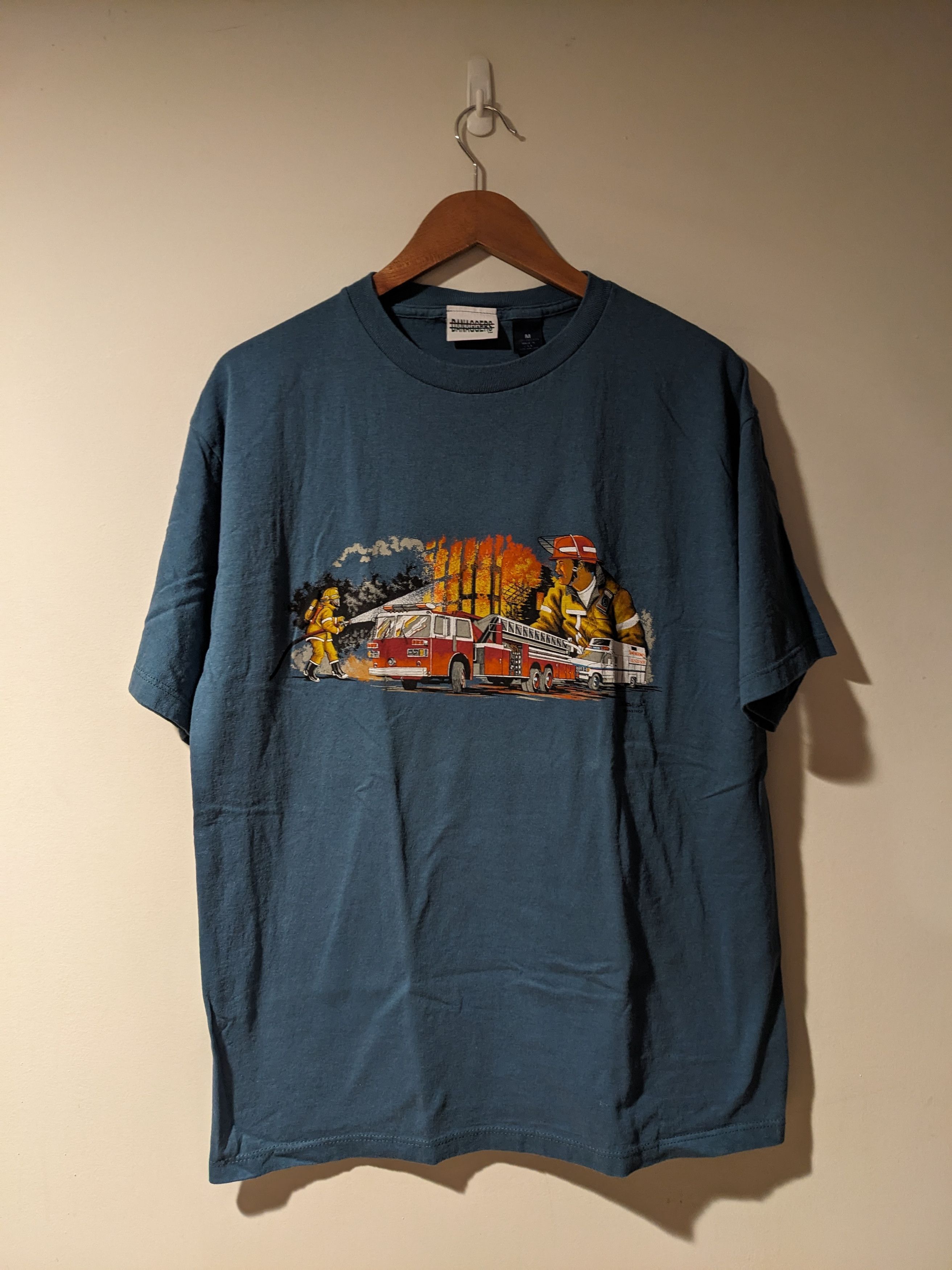 Vintage 90s Firefighters Blazing Fire Rescue Art T-Shirt