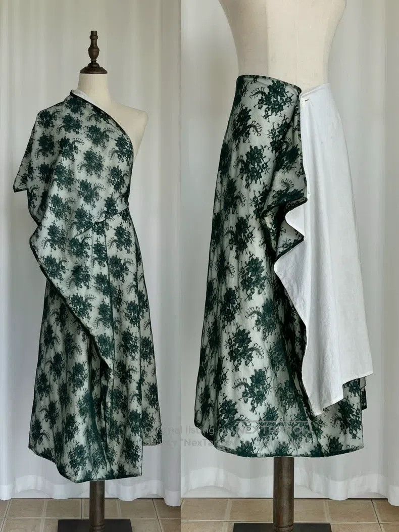 Comme des Garcons Comme Des Garcons size M Lace white fabric skirt Size 23" - 1 Thumbnail