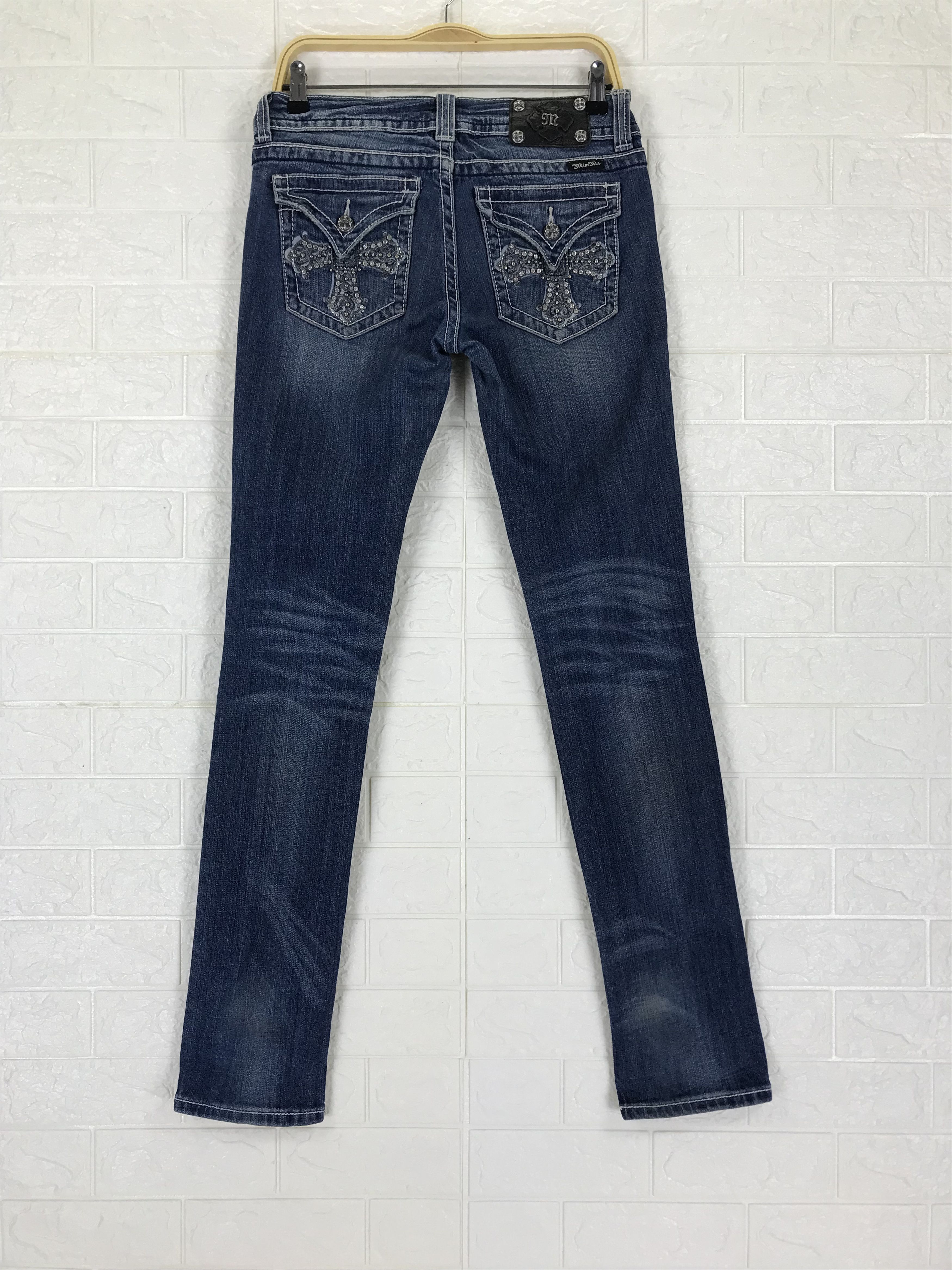 Miss Me Miss Me Cross Stud Jeans Size 29" - 1 Thumbnail