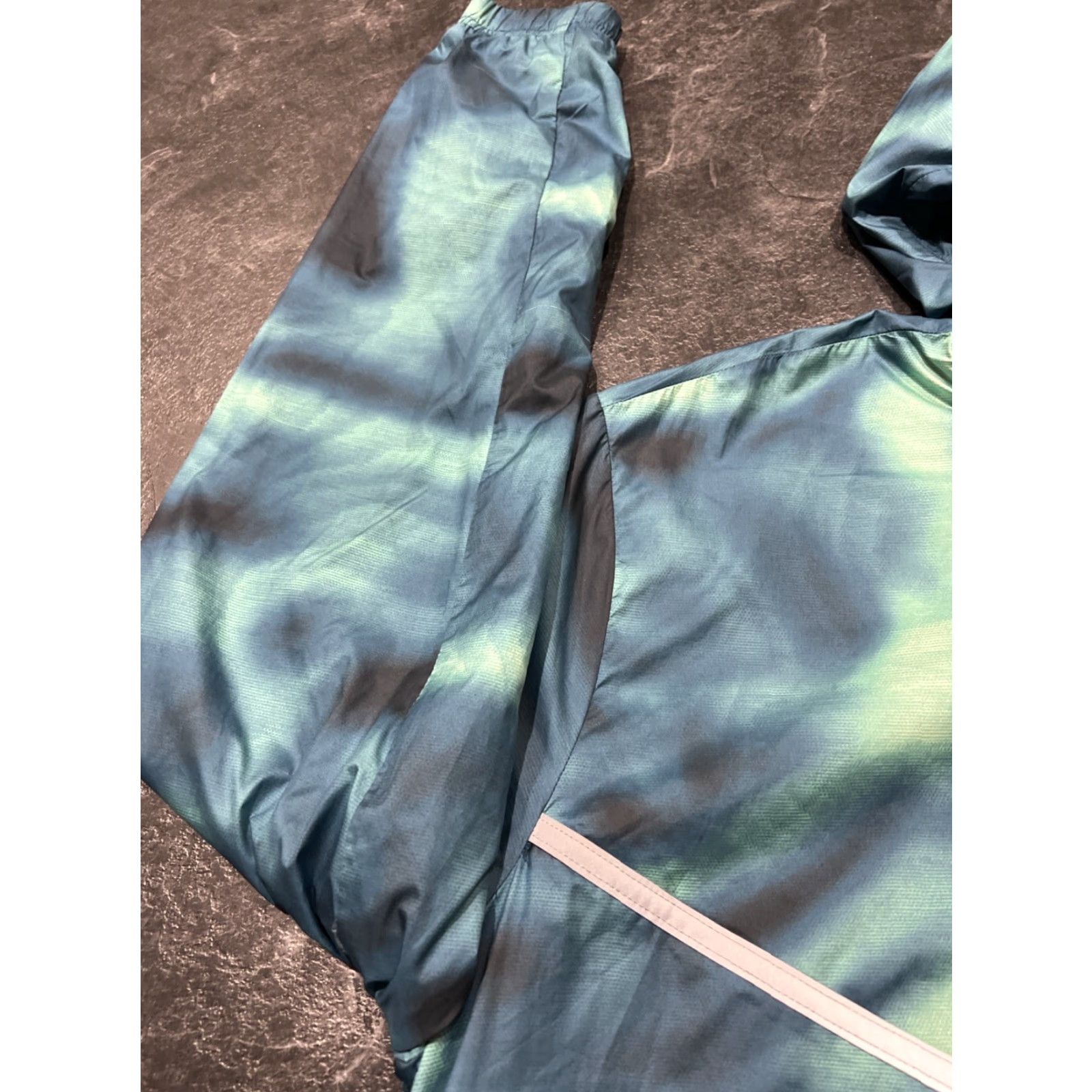 Nike Nike Women's Repel Icon Clash Woven Printed Running Jacket XL Size M / US 6-8 / IT 42-44 - 5 Thumbnail