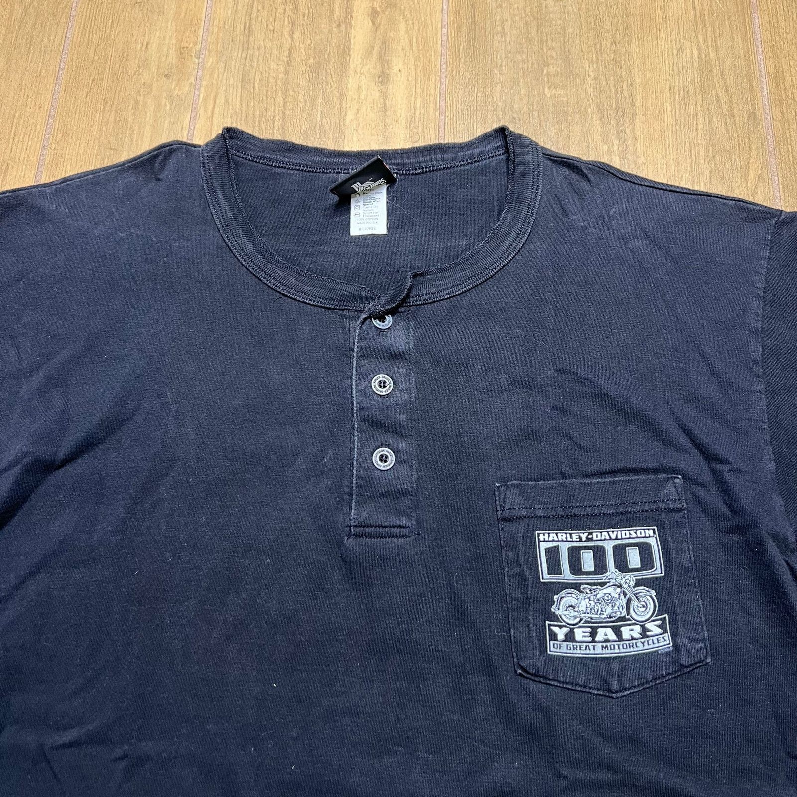 Harley Davidson Vintage Harley-Davidson T-shirt flame Flint/Burton, MI Sz XL Size US XL / EU 56 / 4 - 5 Thumbnail