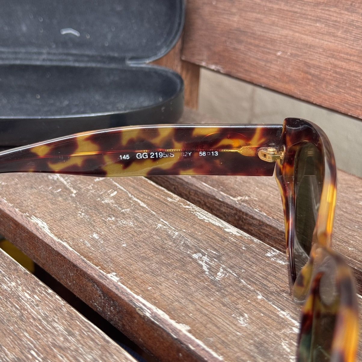Gucci Gucci Vintage Sunglasses GG 2195 Size ONE SIZE - 5 Thumbnail