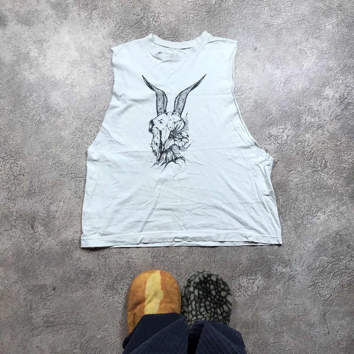 Vintage Vintage 90s Y2K Goat Graphic Tank Top Grunge Streetwear M Size US M / EU 48-50 / 2 - 1 Thumbnail