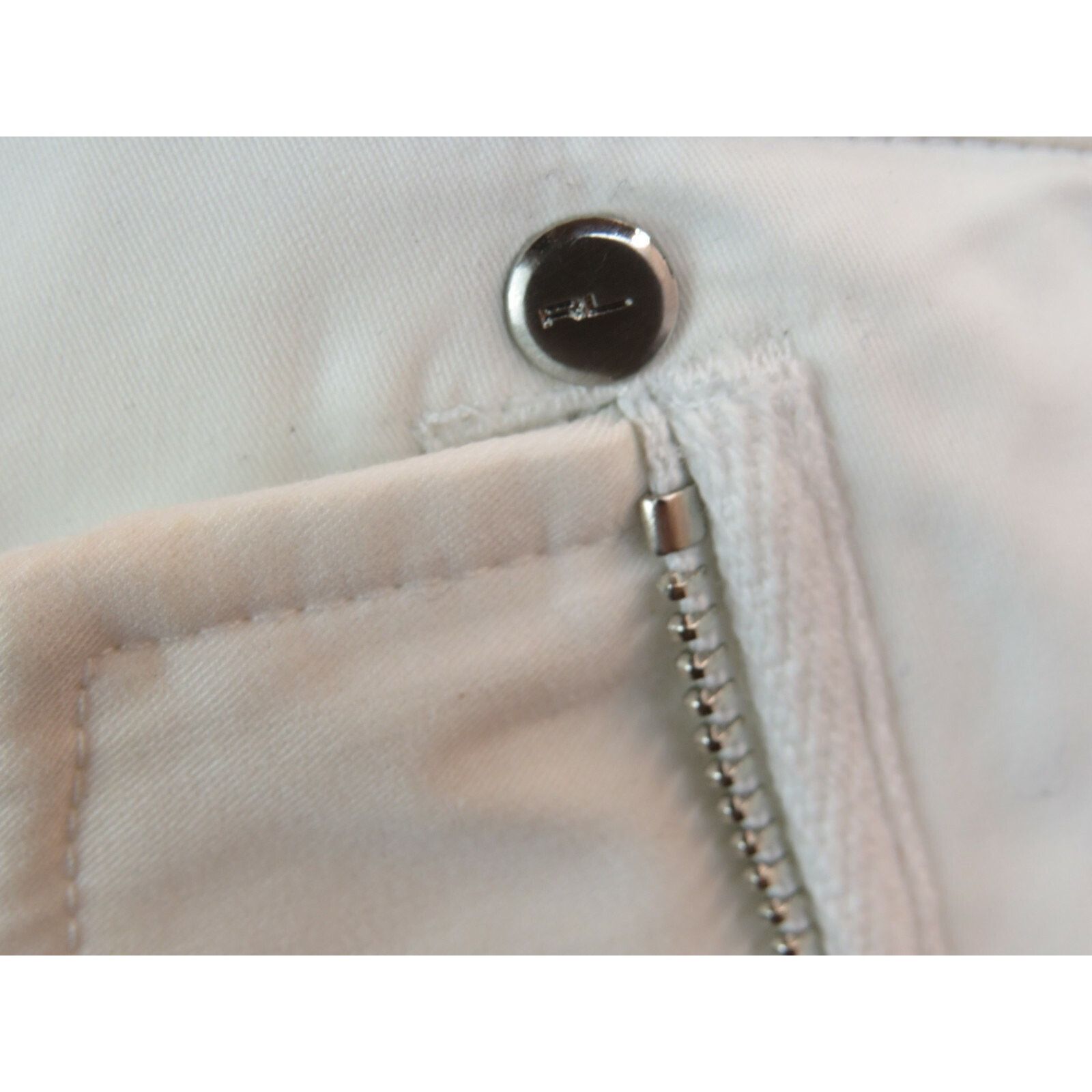 Ralph Lauren RALPH LAUREN WHITE BELTED BUCKLE COTTON CARGO SHORT 38 $195 Size US 38 / EU 54 - 7 Thumbnail