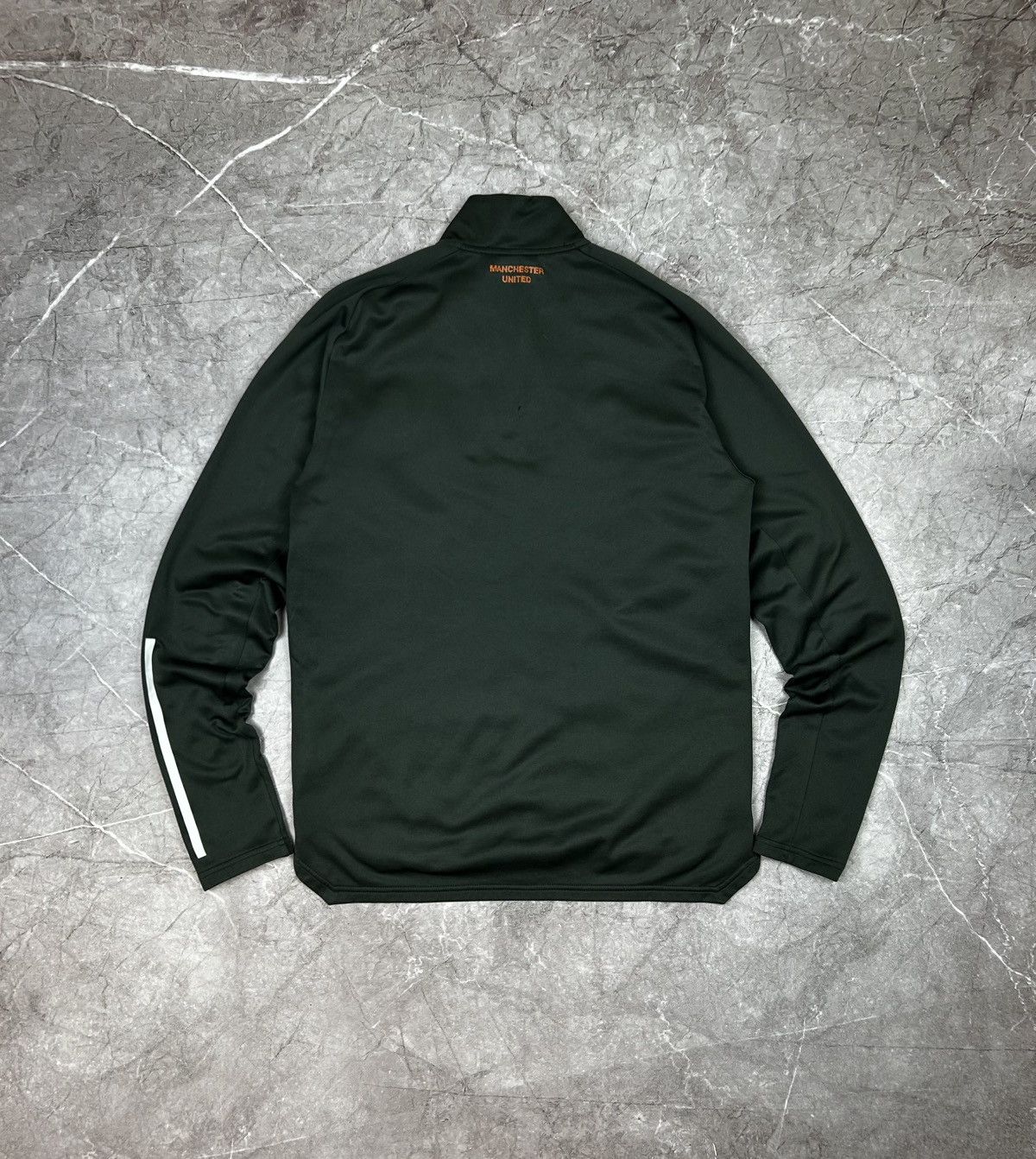 Adidas •Adidas Manchester United Long sleeve 61 Training jersey Size US M / EU 48-50 / 2 - 4 Thumbnail