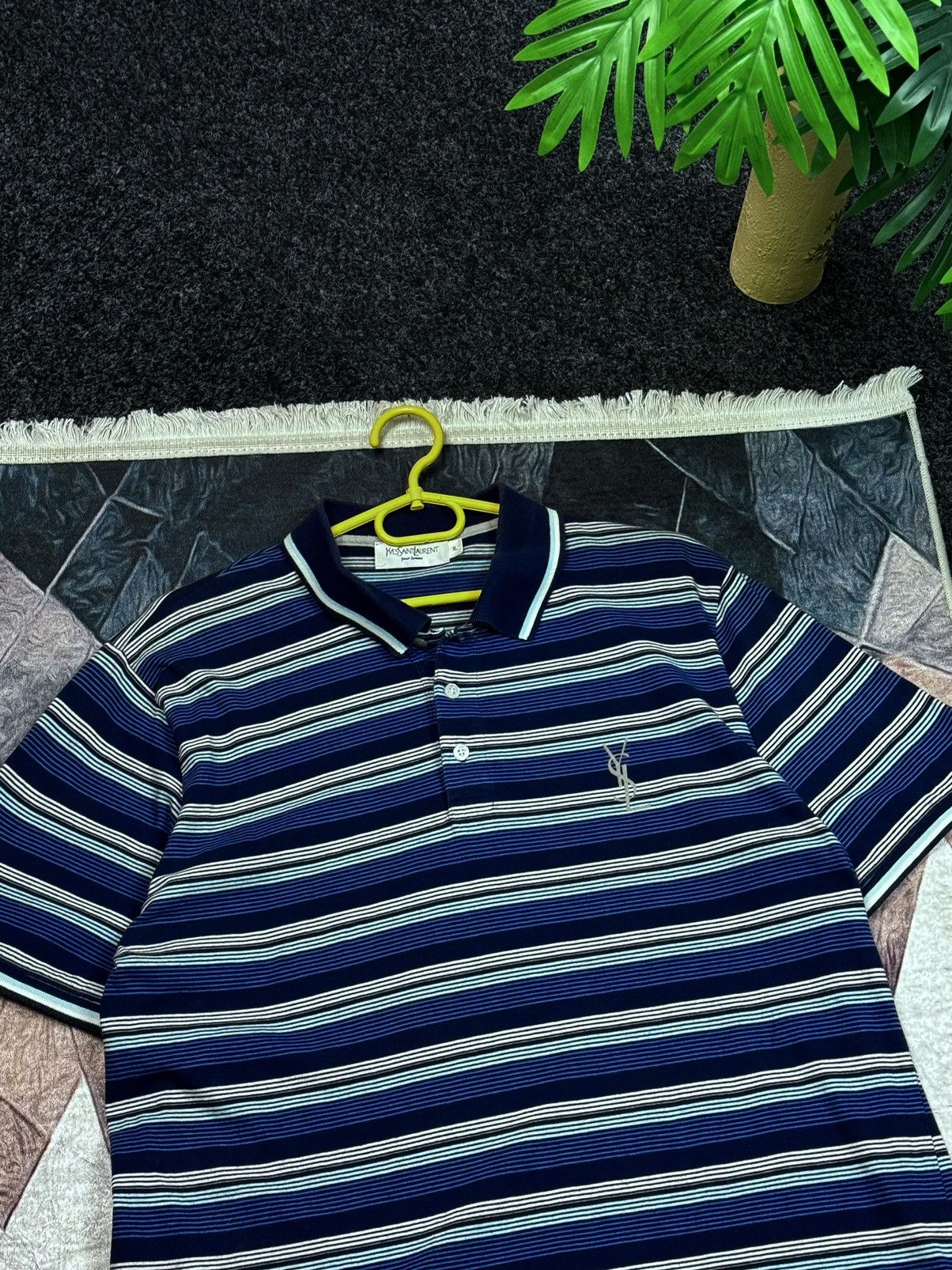 Ysl Yves Saunt Laurent Polo Tee T-shirt Big logo Vintage