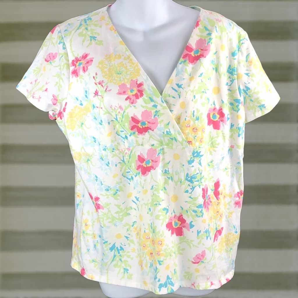 Chaps VINTAGE RL Chaps surplice mock wrap top tee XL multi floral Short Sleeve Cotton V-Neck Womens Blouse Size XL / US 12-14 / IT 48-50 - 1 Thumbnail