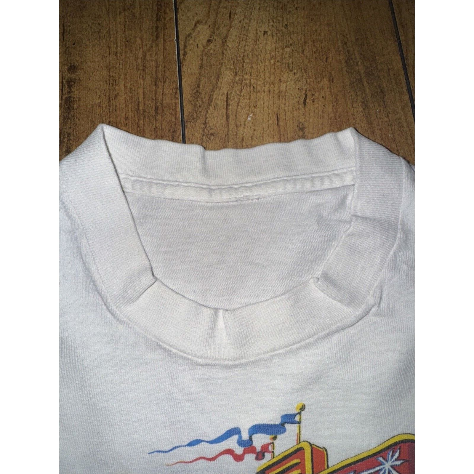 Band Tees × Vintage Vintage T-Shirt 1985 Drive In Movie Single Stitch 20x24.5 Size US M / EU 48-50 / 2 - 5 Thumbnail
