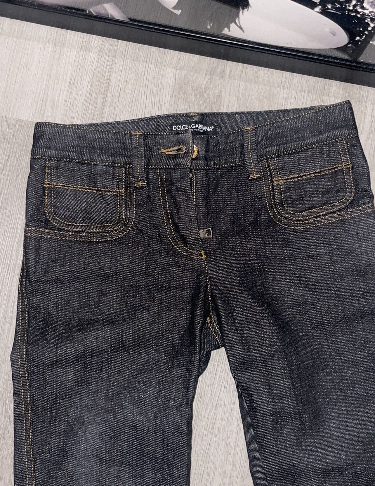 Dolce & Gabbana Dolce & Gabbana Mid-Rise Straight Leg Jeans Size 25" / US 0 / IT 36 - 2 Thumbnail