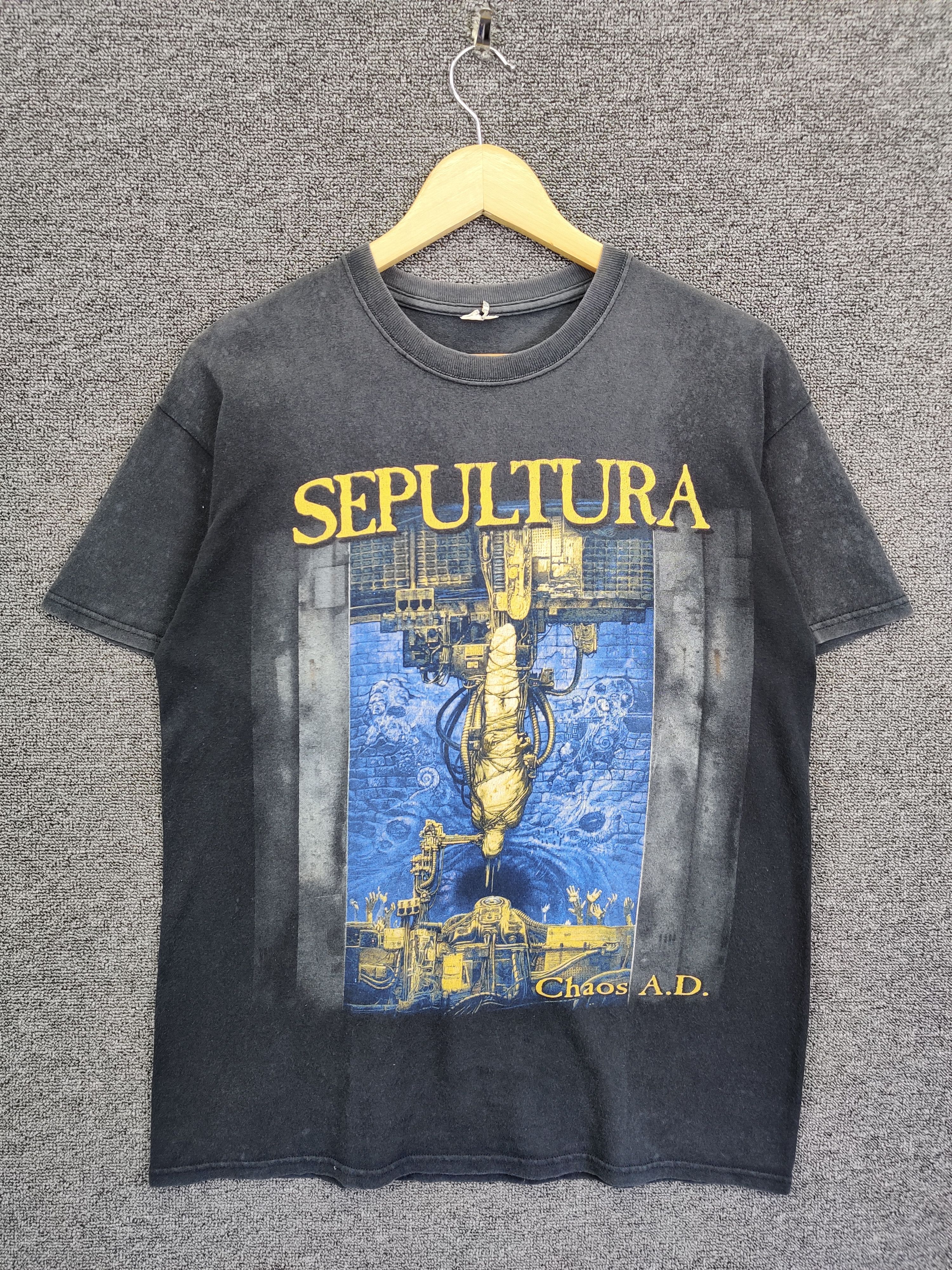 Band Tees Vintage Sepultura Chaos AD Band Tee Tshirt Size US M / EU 48-50 / 2 - 1 Thumbnail