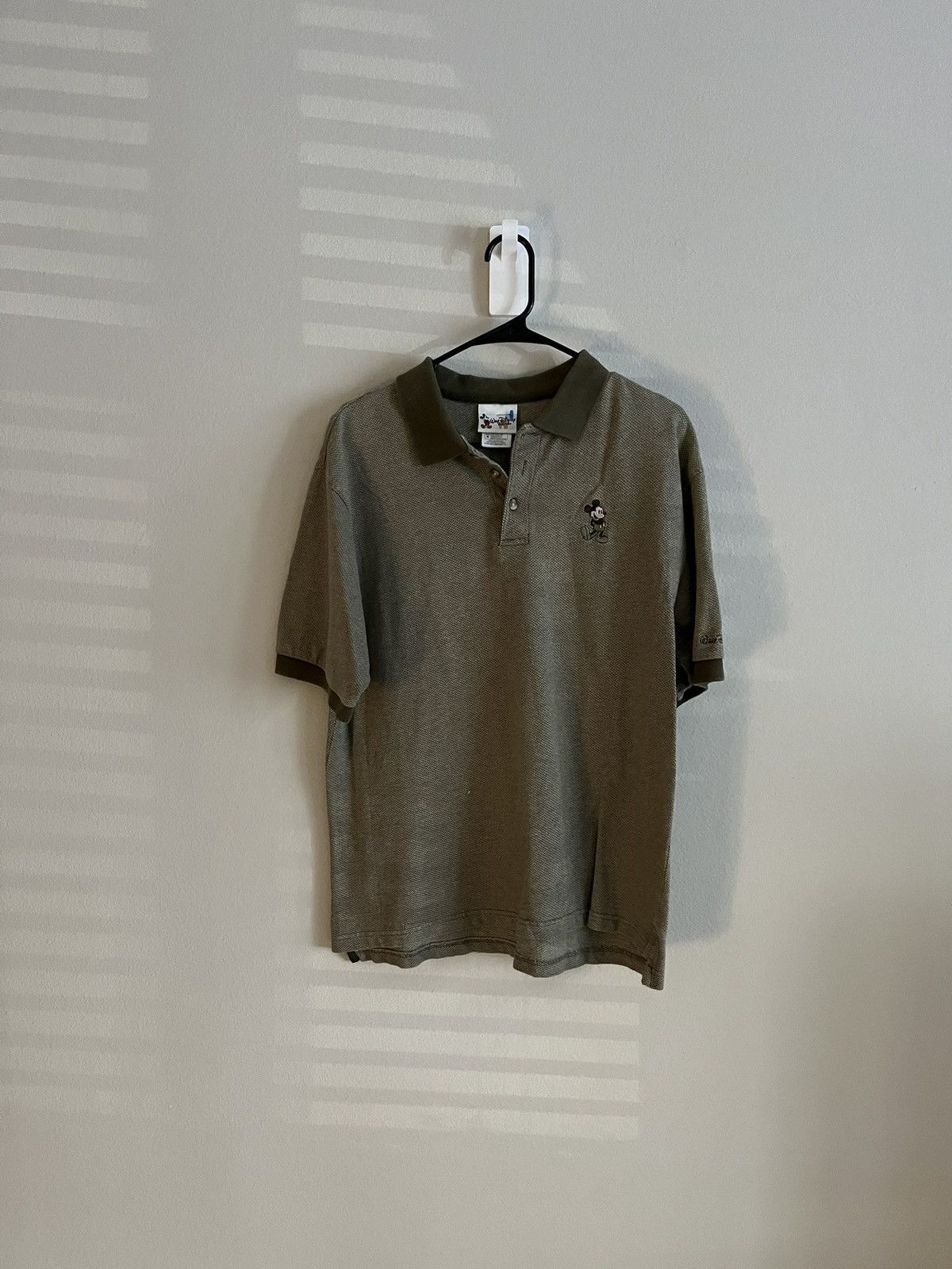 Disney Men's Classic Walt Disney World Mickey Mouse Polo Shirt Size US L / EU 52-54 / 3 - 1 Thumbnail