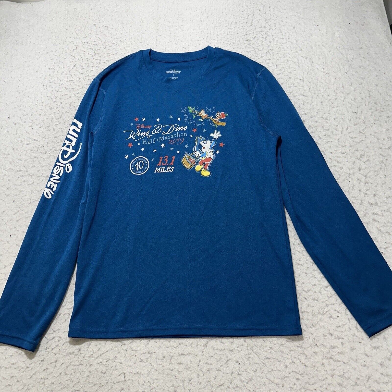 Disney RunDisney Small 2019 Wine & Dine Half Marathon Athletic Tee Size US S / EU 44-46 / 1 - 1 Thumbnail