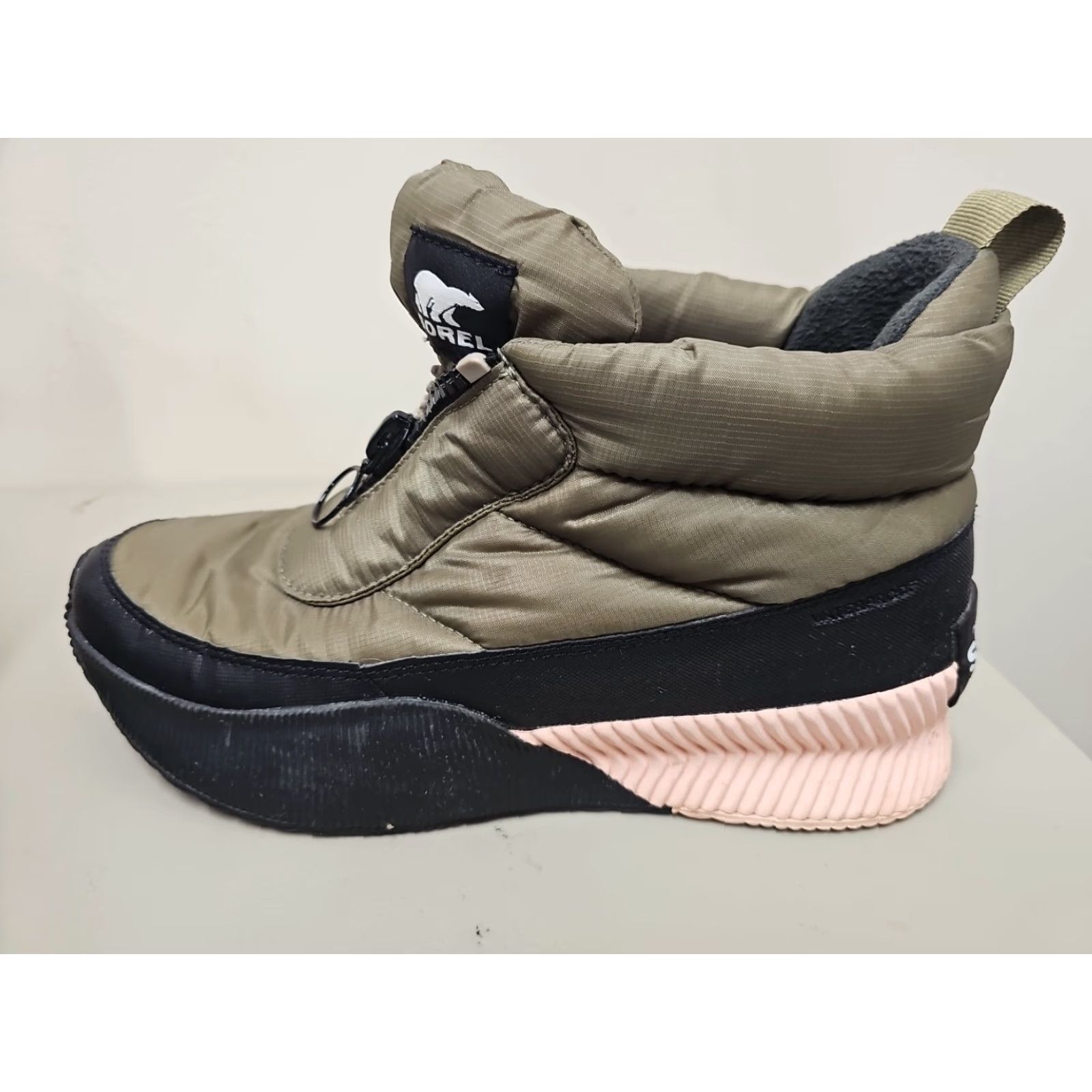 SOREL Sorel Out N About III Puffy Zip Boots Womens Size 10 Olive Green Waterproof Size US 10 / IT 40 - 4 Thumbnail