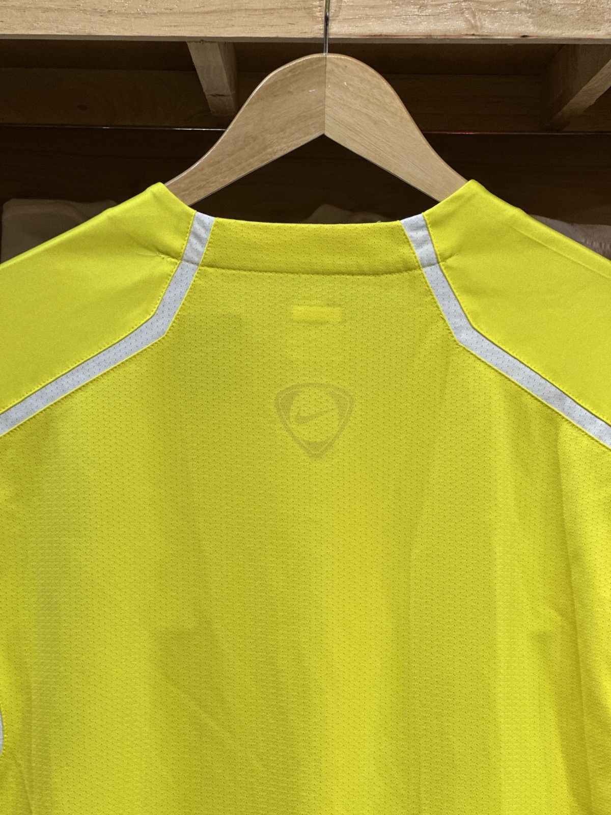 Nike Vintage Mercurial 00's Football Training Tank top Size US L / EU 52-54 / 3 - 5 Thumbnail