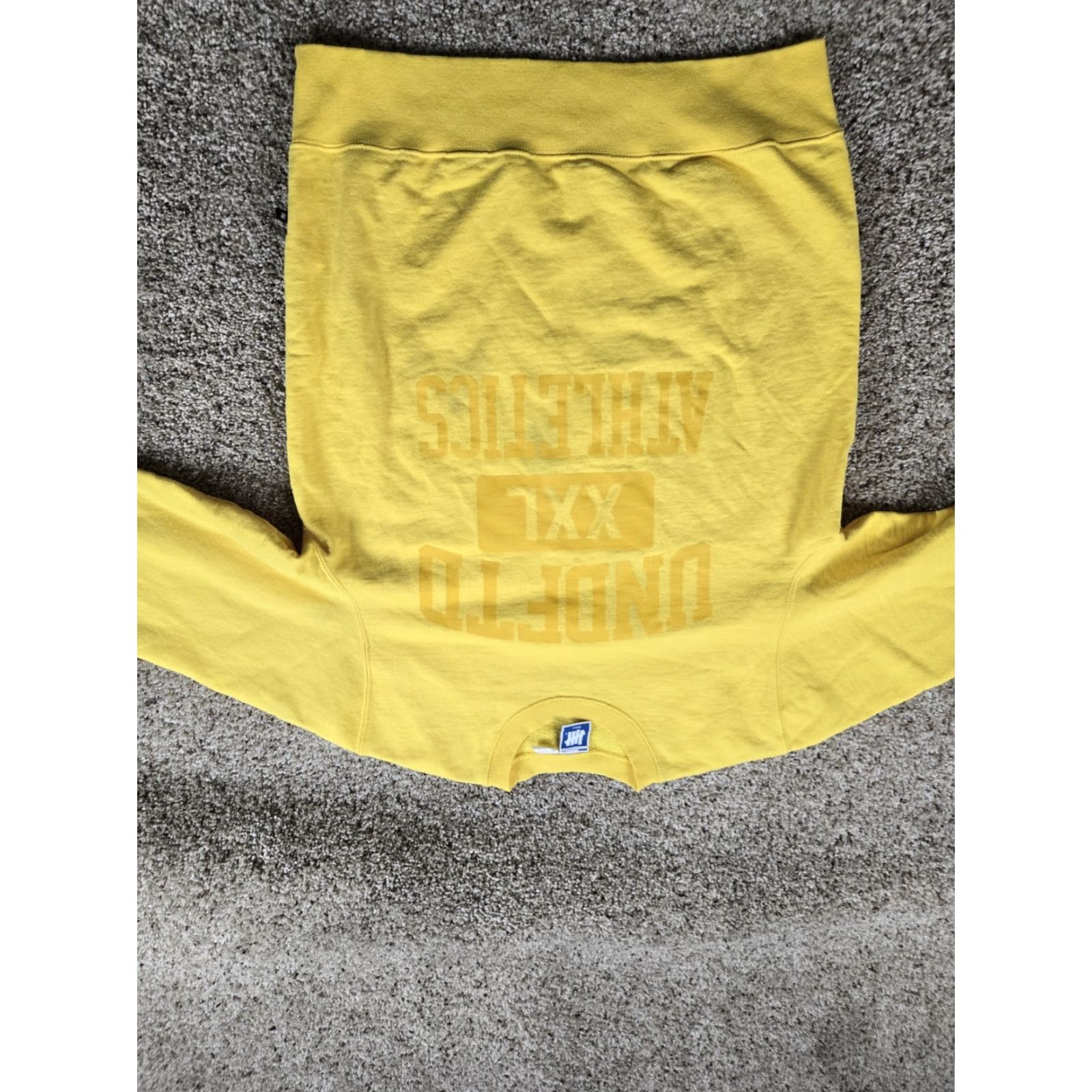 Undefeated VINTAGE Undefeated Sweatshirt Mens Small Yellow Crewneck Pullover Cotton Canada Made Size US S / EU 44-46 / 1 - 5 Thumbnail
