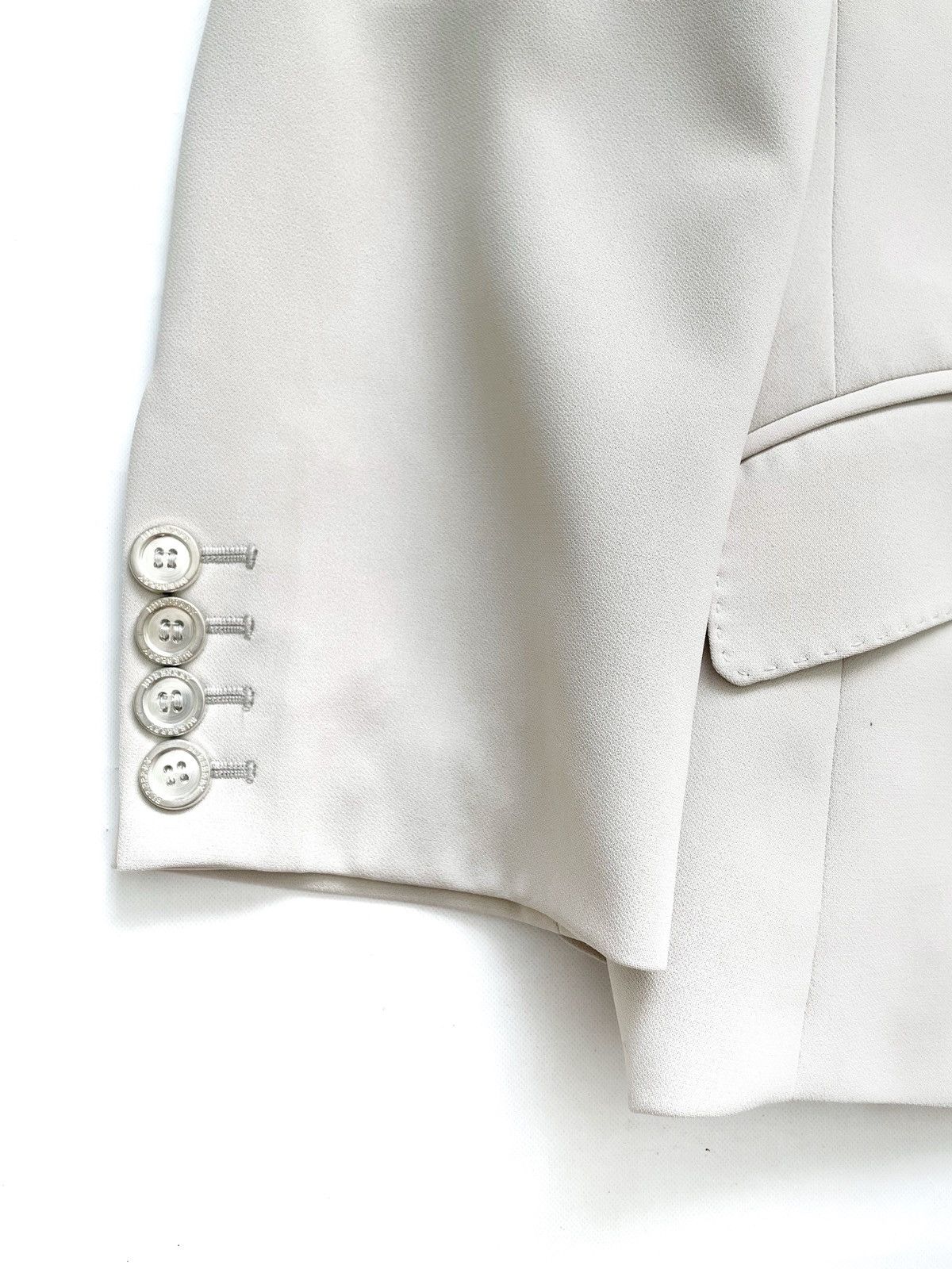 Burberry Burberry Beige Women Crop Blazer Jacket Metal Button Size ~M Size M / US 6-8 / IT 42-44 - 2 Thumbnail