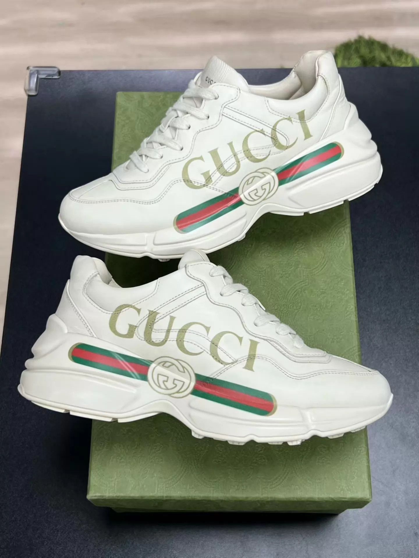 Gucci GUCCI Rhyton White 36 EU 1-5 Uses Original Box Size US 5.5 / IT 35.5 - 5 Thumbnail