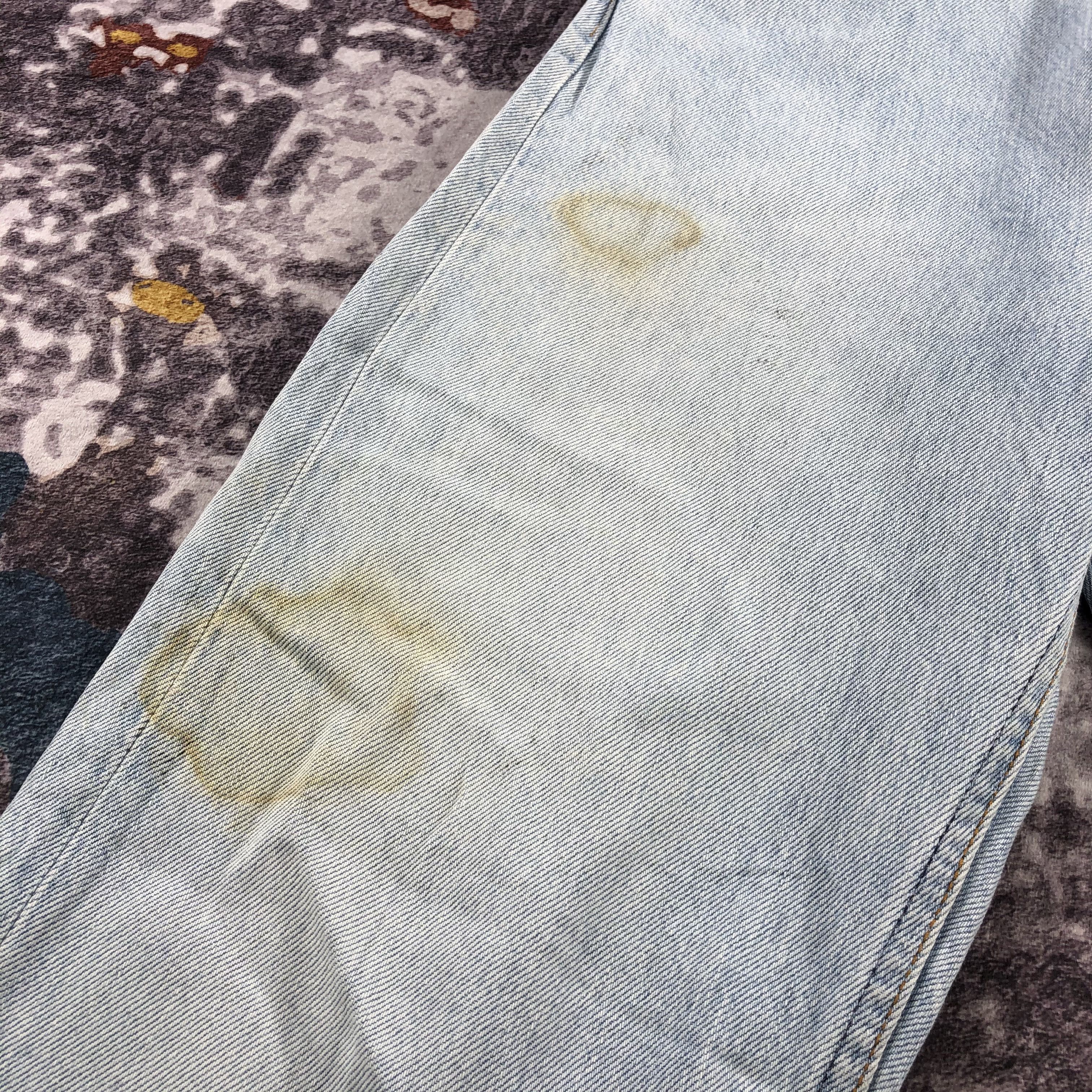 Levi's × Vintage Vintage 90s Light Wash Levis 501 Jeans-JM2195 Size US 28 / EU 44 - 9 Thumbnail