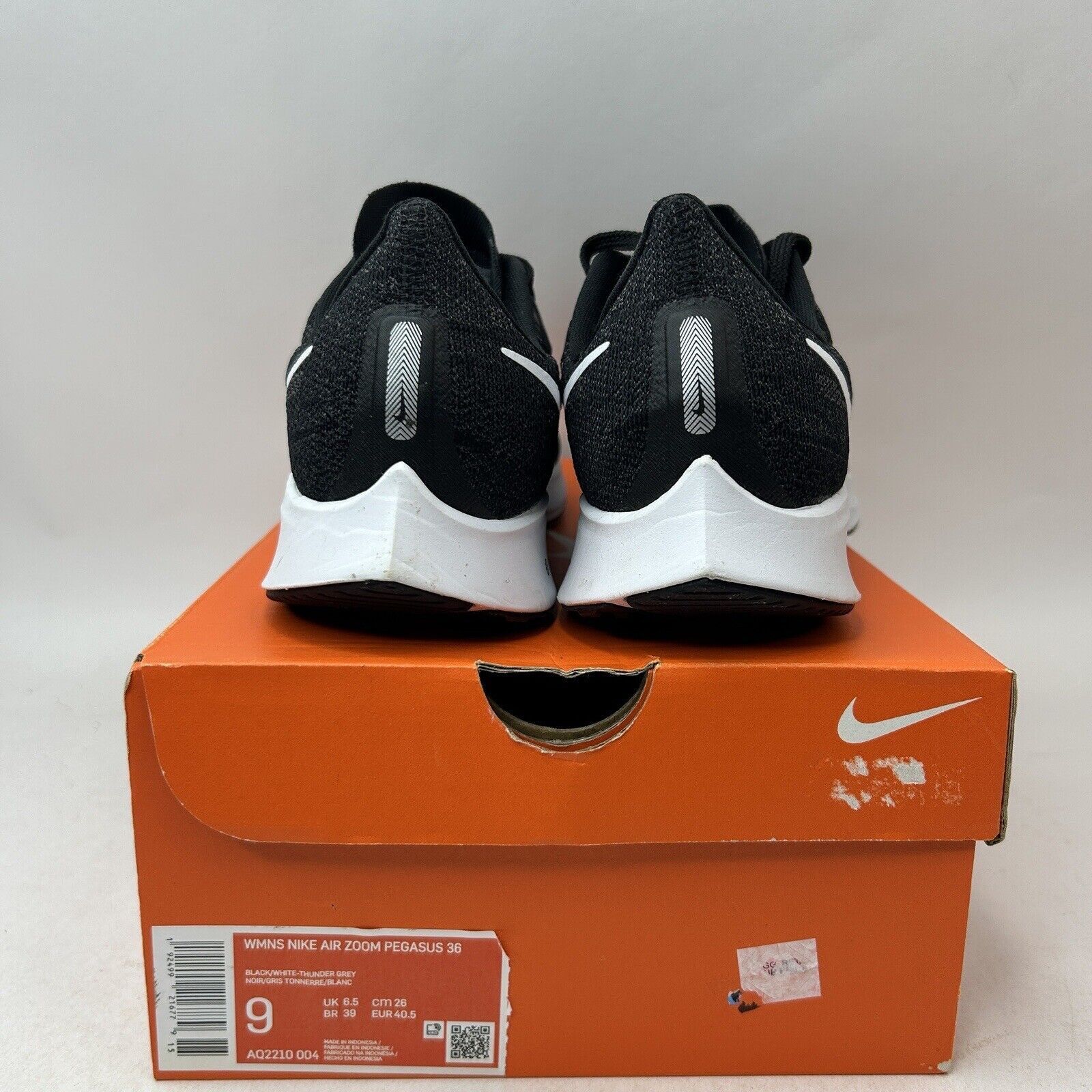 Nike Nike Air Zoom Pegasus 36 WMNS “Black White” 2024 Size US 9 / IT 39 - 4 Thumbnail